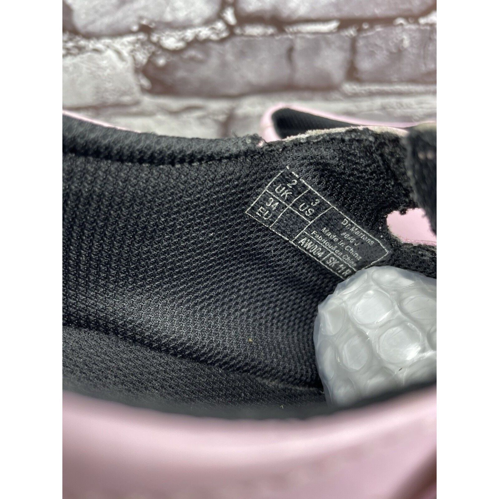 Dr. Martens Dr. Martens 8065 J Pink Patent Leather Mary Jane Strap Shoes Size US 5.5 / IT 35.5 - 10 Thumbnail