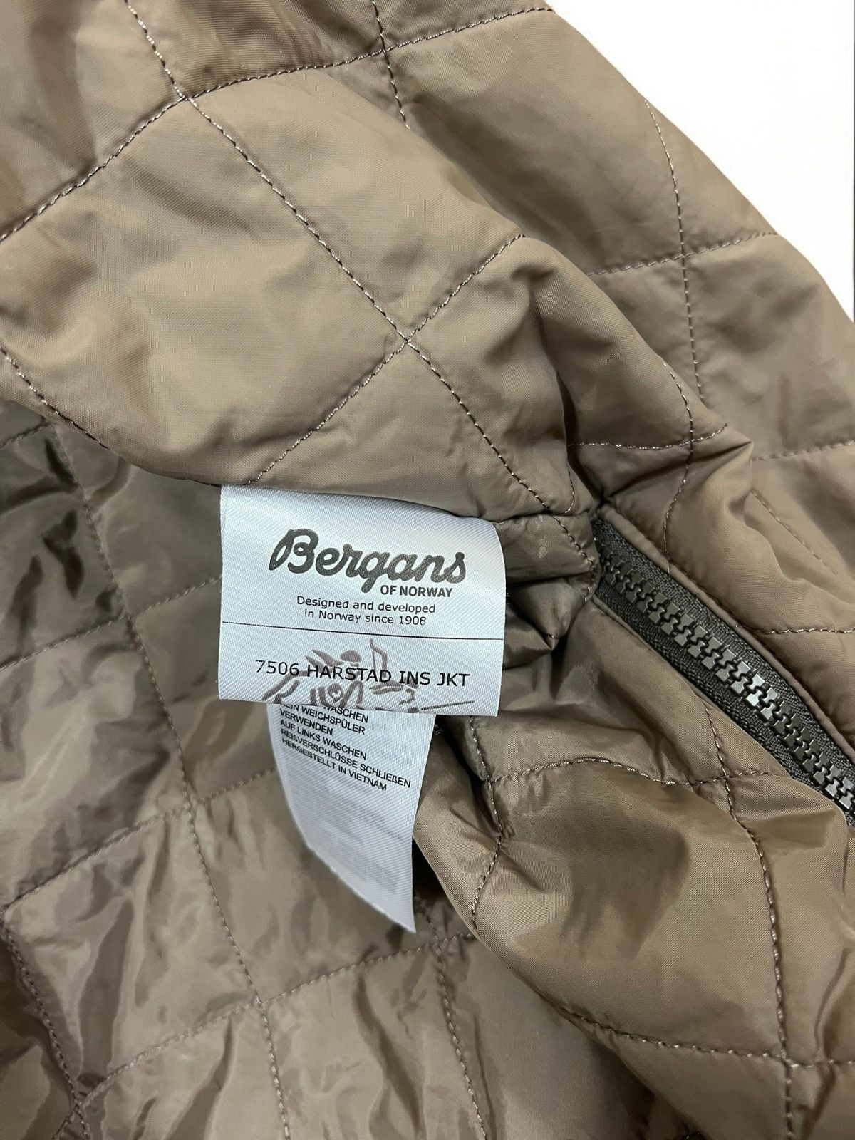 Bergans of Norway Bergans of Norway men’s winter parka size XL Size US XL / EU 56 / 4 - 7 Thumbnail