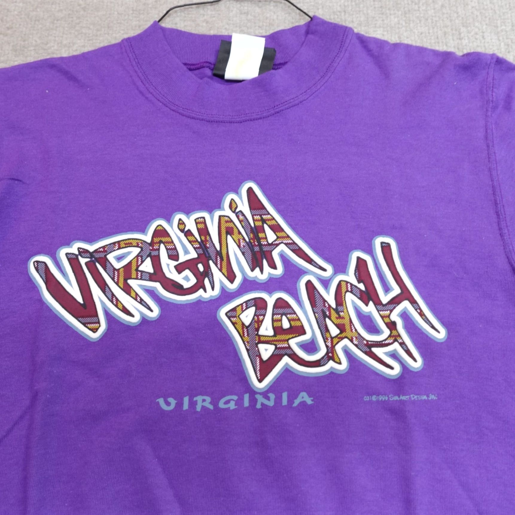 Vintage VINTAGE American Vintage Shirt Men Purple 1990s Logo Athletic Graffiti T-Shirt M Short Sleeve Crew Neck Size US M / EU 48-50 / 2 - 2 Thumbnail