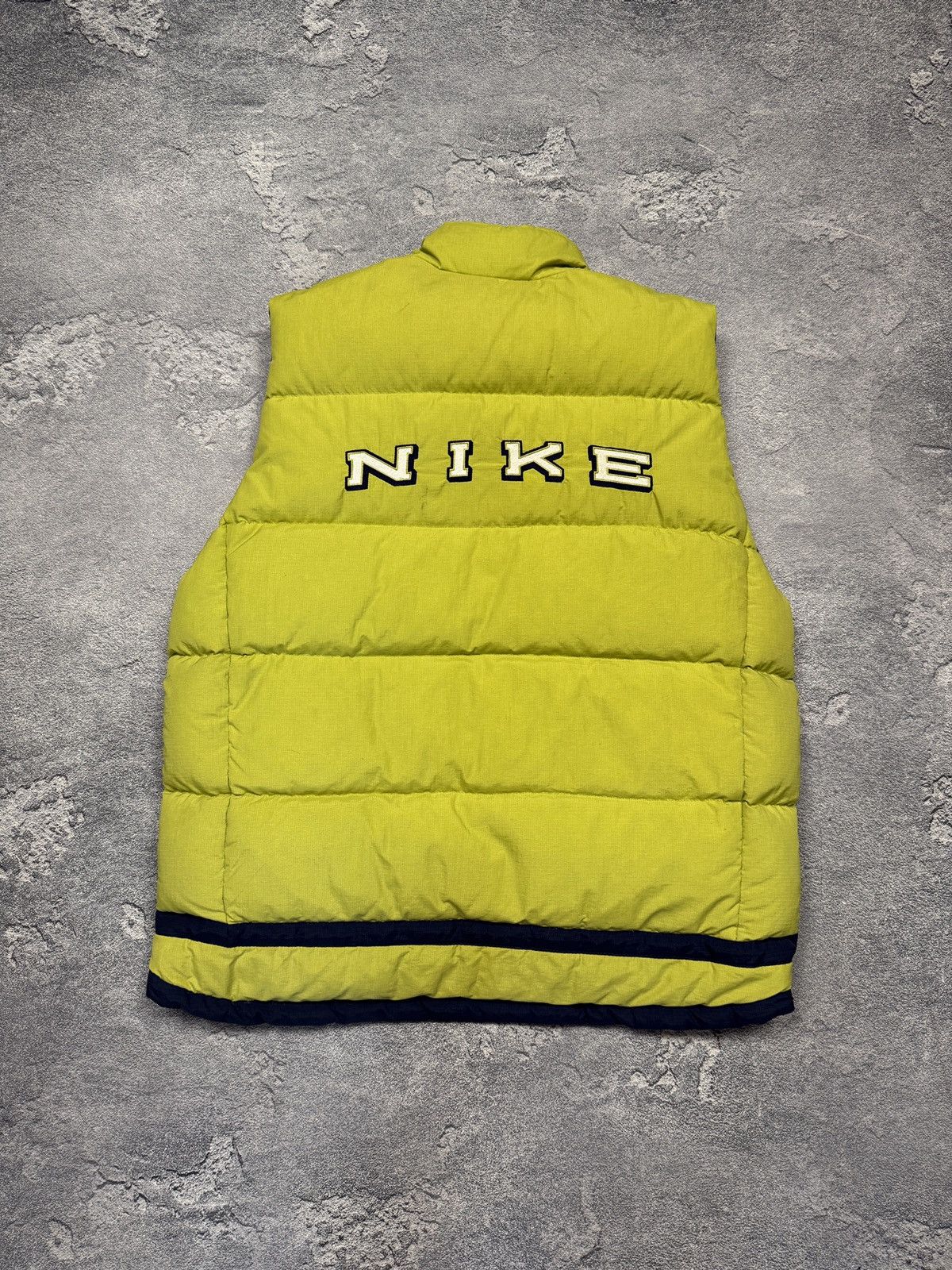 Nike × Vintage Nike Vintage Puffer Reversible Vest Big Logo Size US XL / EU 56 / 4 - 1 Thumbnail