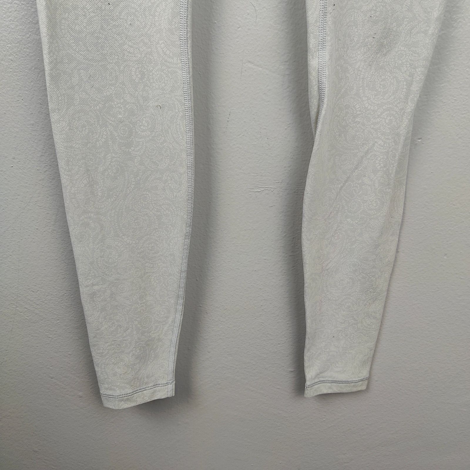 Lululemon Lululemon Wunder Under Leggings Womens 6 High Rise Size 28" / US 6 / IT 42 - 4 Thumbnail