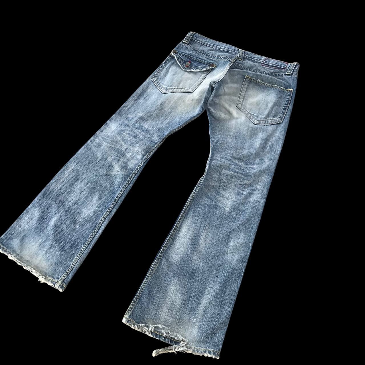 Blue Blue Japan FLARED BLUEWAY JAPAN DISTRESSED LOWRISE DENIM W33x33 Size US 33 - 13 Thumbnail