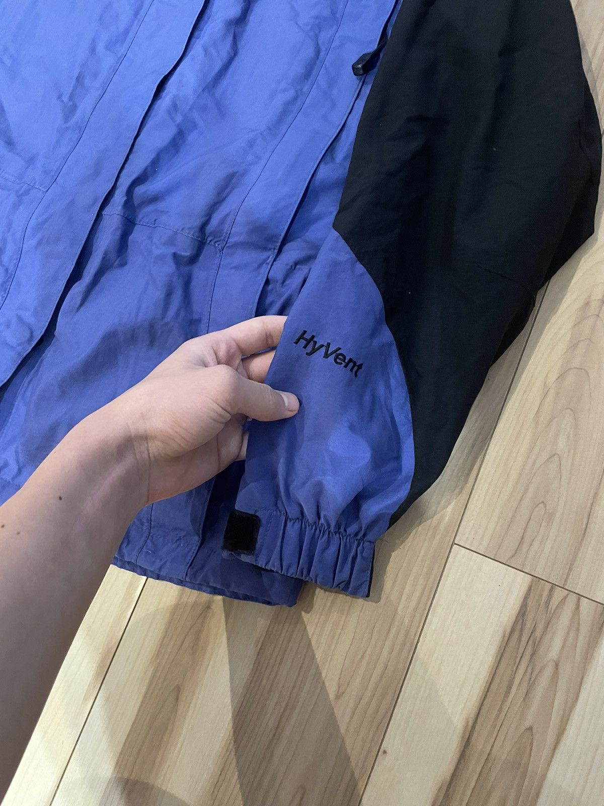 The North Face × Vintage Vintage 90 s Jacket The North Face Hyvent Outdoor Ski Size M / US 6-8 / IT 42-44 - 3 Thumbnail