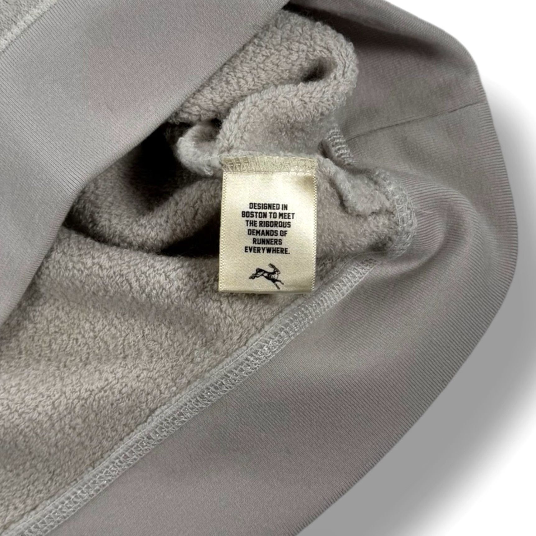 VINTAGE? Tracksmith Sweatshirt Wool Blend Crewneck Womens M Gray Pullover Medium Condition: Mint — Activewear