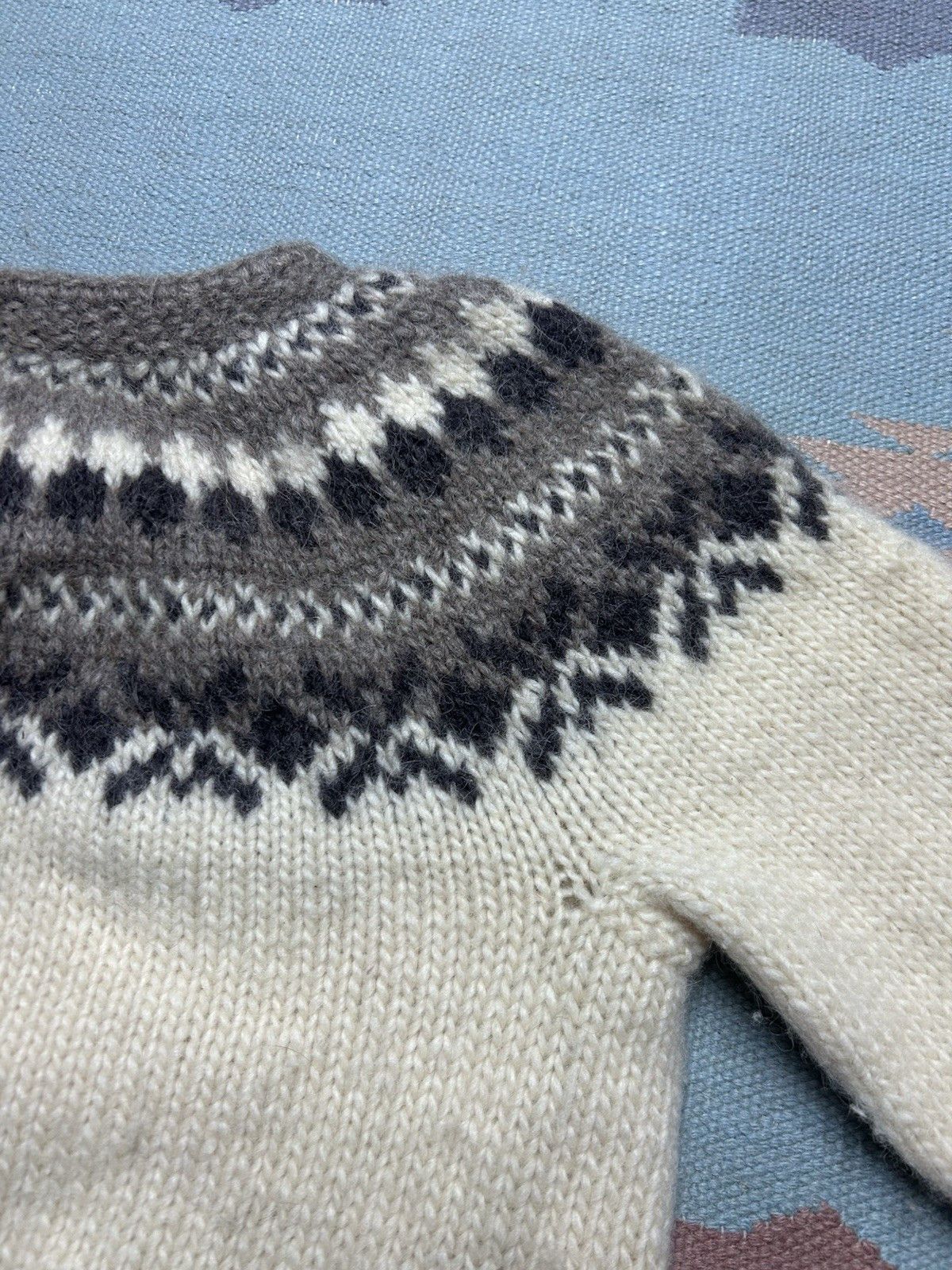 Vintage Vtg hand knit wool sweater cardigan fair isle Nordic L? Size L / US 10 / IT 46 - 8 Thumbnail