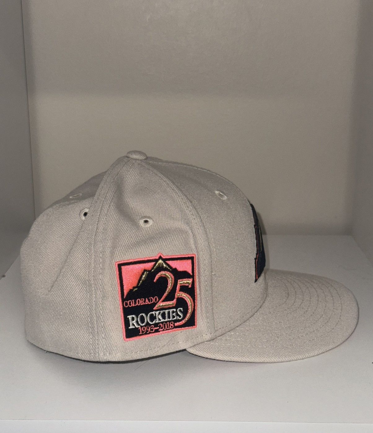 New Era New Era Colorado Rockies 59FIFTY 25th Anniversary Gray Pink Size ONE SIZE - 3 Thumbnail