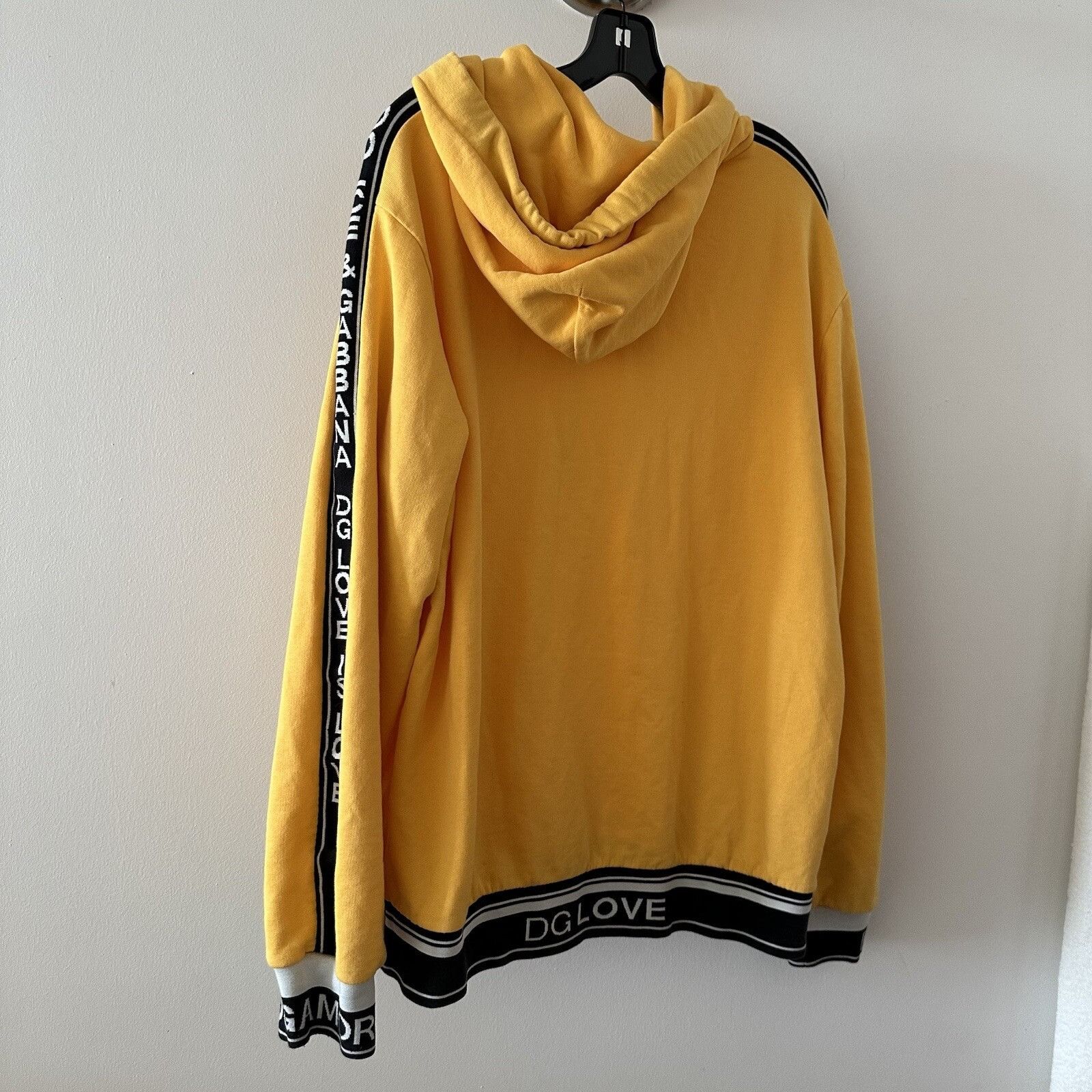 Dolce & Gabbana Dolce&Gabbana Hoodie Yellow Love Is Black Sz 46 IT 10 US DG Size US XL / EU 56 / 4 - 7 Thumbnail