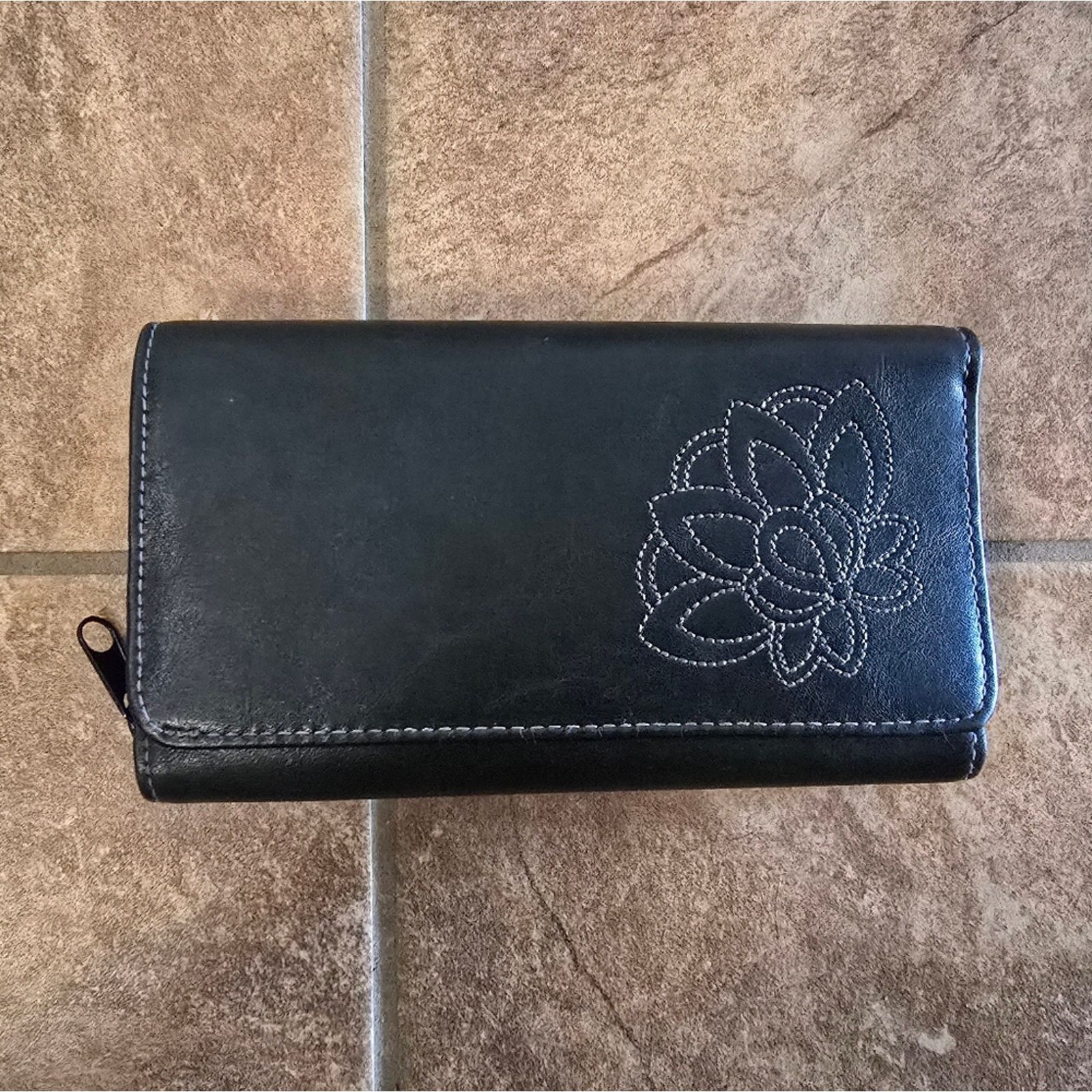 Other Black Floral Stitch Detailed Long Wallet Size ONE SIZE - 1 Thumbnail
