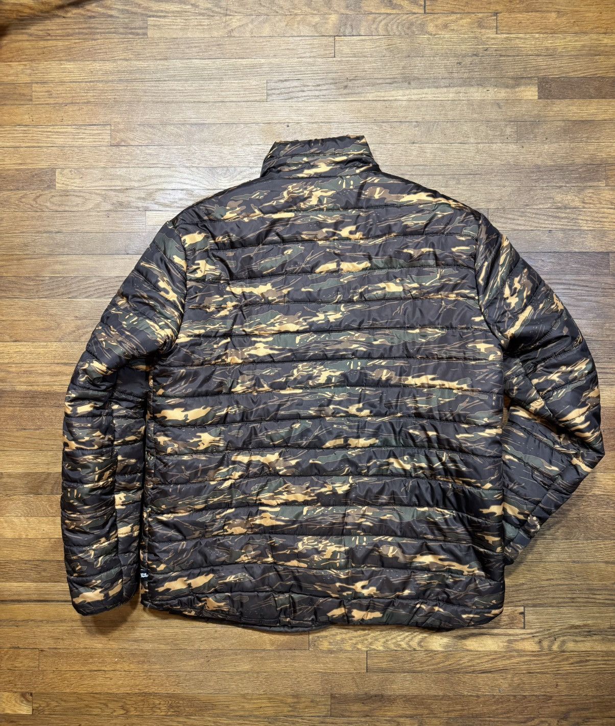 Ecko Unltd. Ecko Unlimited Tiger Camo Puffer Jacket Size US XL / EU 56 / 4 - 2 Thumbnail