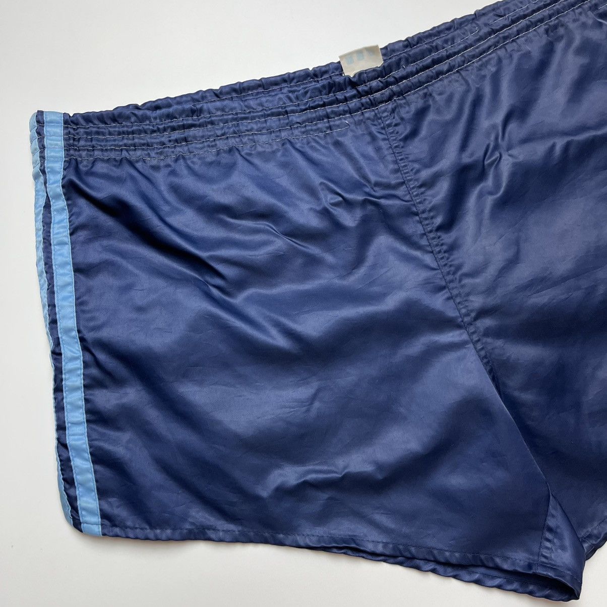 Adidas Vintage Adidas West Germany Shorts Size US 36 / EU 52 - 3 Thumbnail