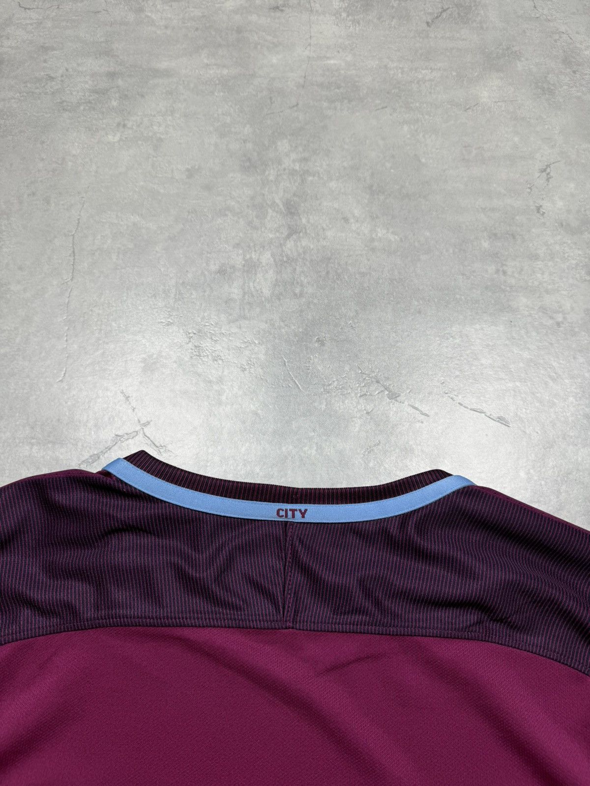 Nike Nike Manchester City 2017 Size US XL / EU 56 / 4 - 4 Thumbnail