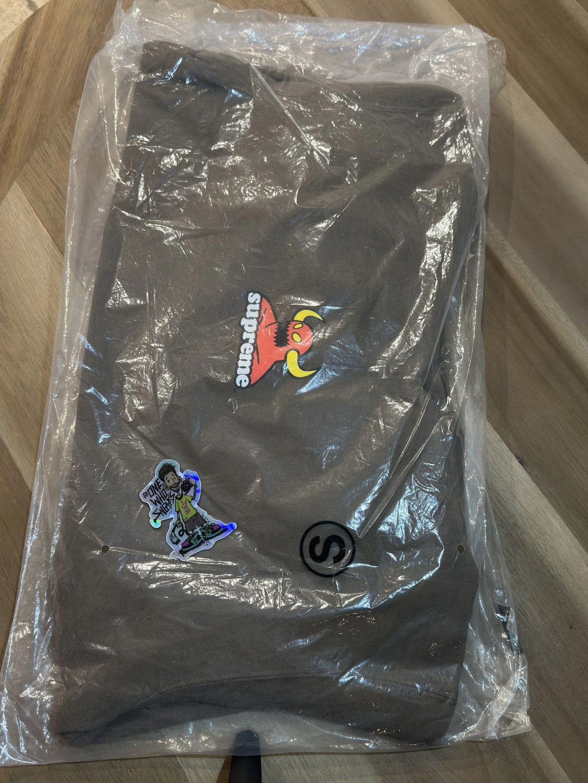 Supreme Supreme x Toy Machine Hoodie Size Small Size US S / EU 44-46 / 1 - 3 Thumbnail