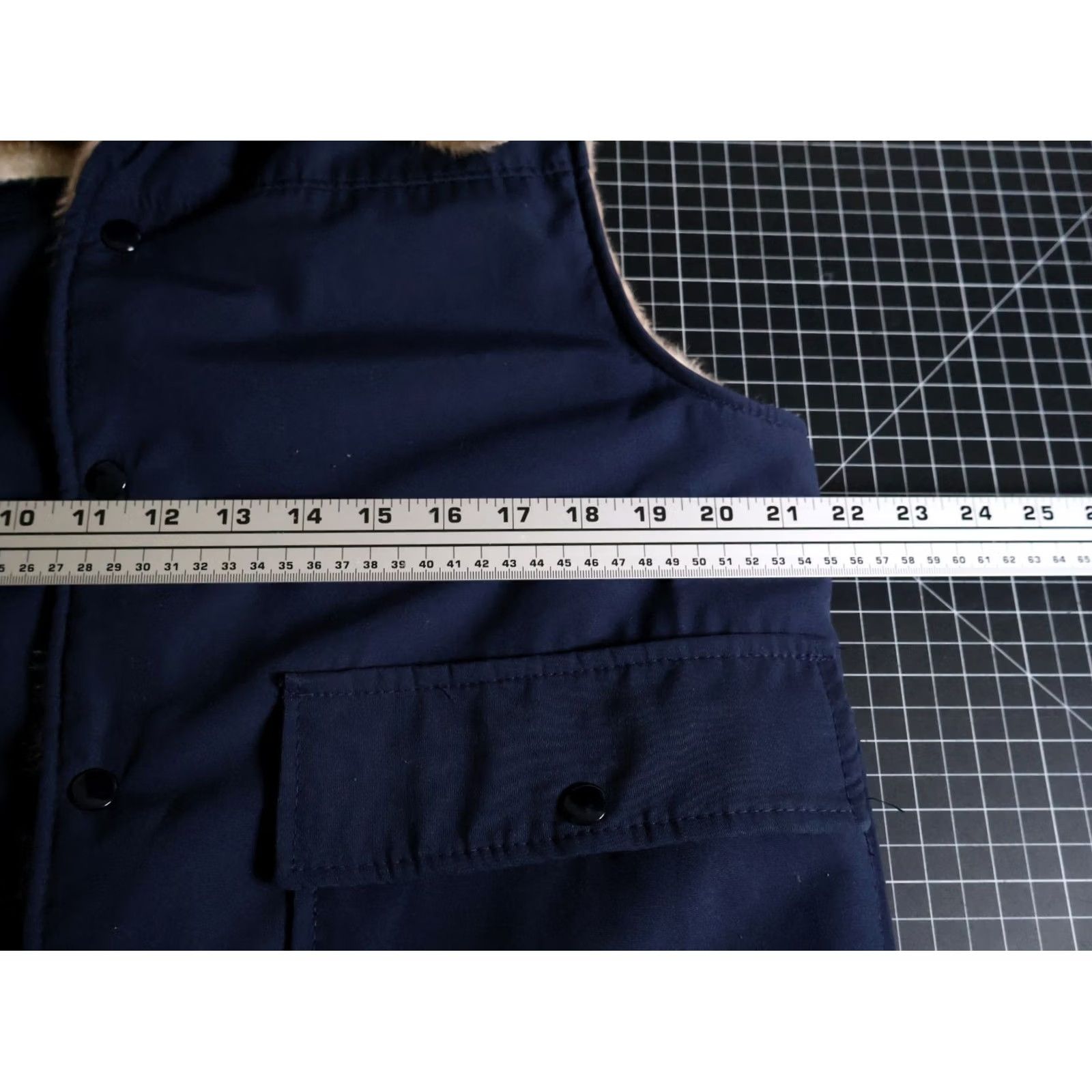 Schott VINTAGE Schott NYC Vest Men’s Large Dark Blue Faux Fur Lined Snap Button VTG Shirt Category: Vest Ladies? Size US L / EU 52-54 / 3 - 5 Thumbnail