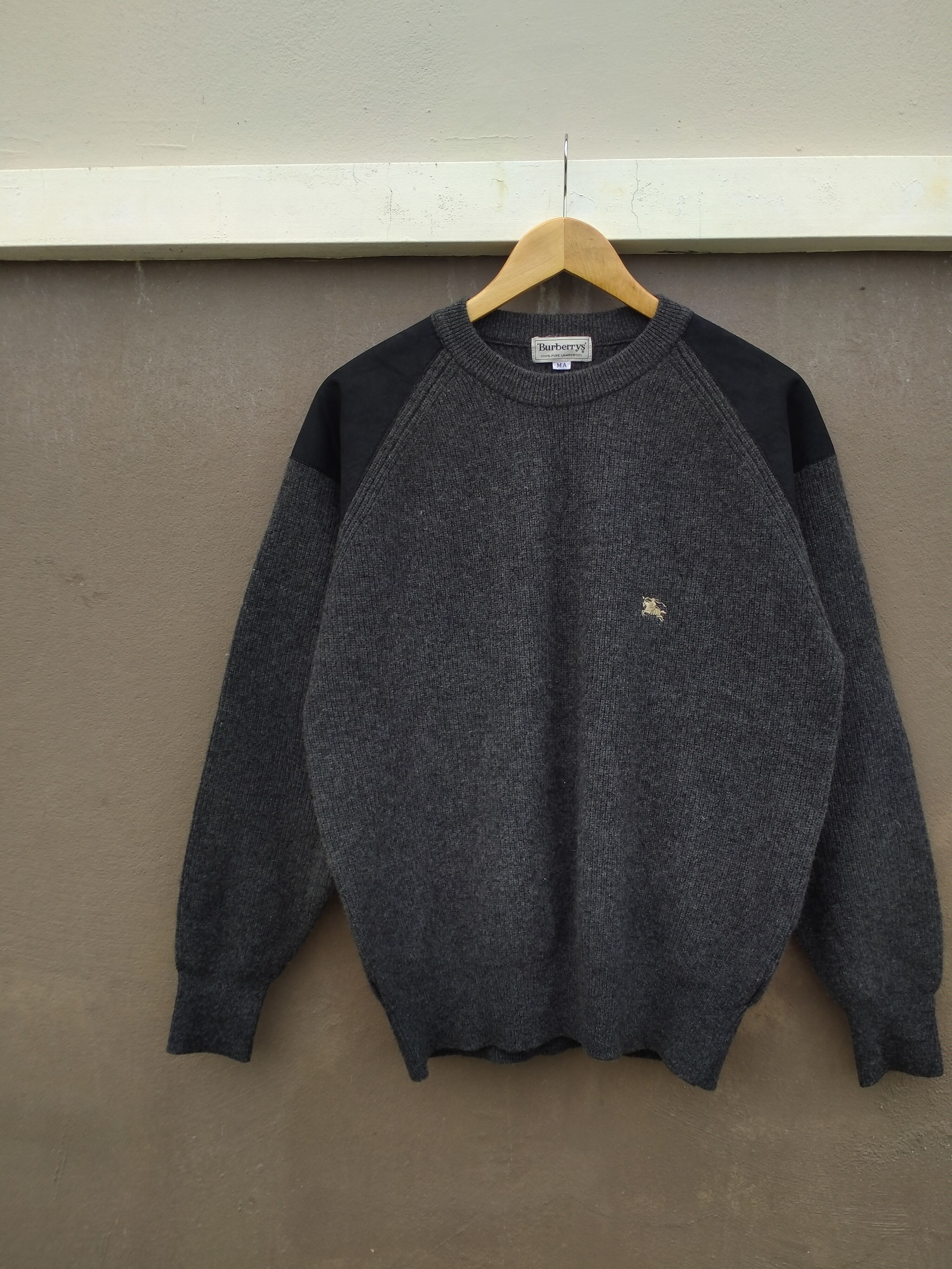 Burberry × Vintage Vintage Burberrys Lambswool Sweater Size US M / EU 48-50 / 2 - 1 Thumbnail