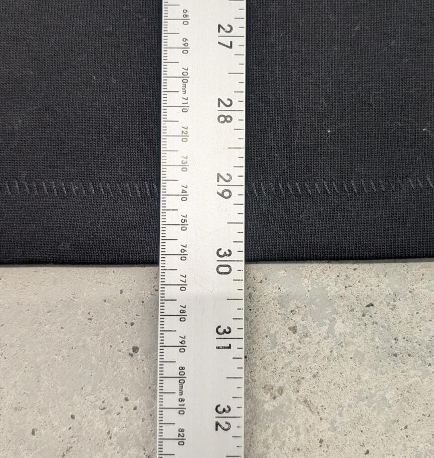 Essentials Essentials Fear Of God Black on Black Heavyweight T-shirt Size US M / EU 48-50 / 2 - 7 Thumbnail