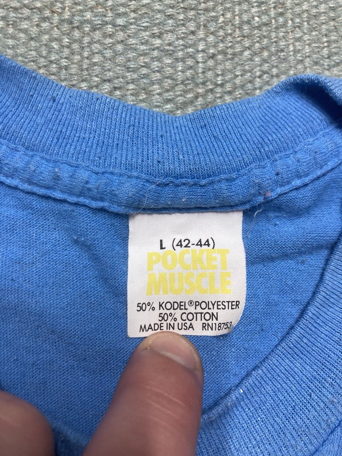 Vintage Vintage 80s pocket t shirt blank light blue paint soft large Size US L / EU 52-54 / 3 - 6 Thumbnail