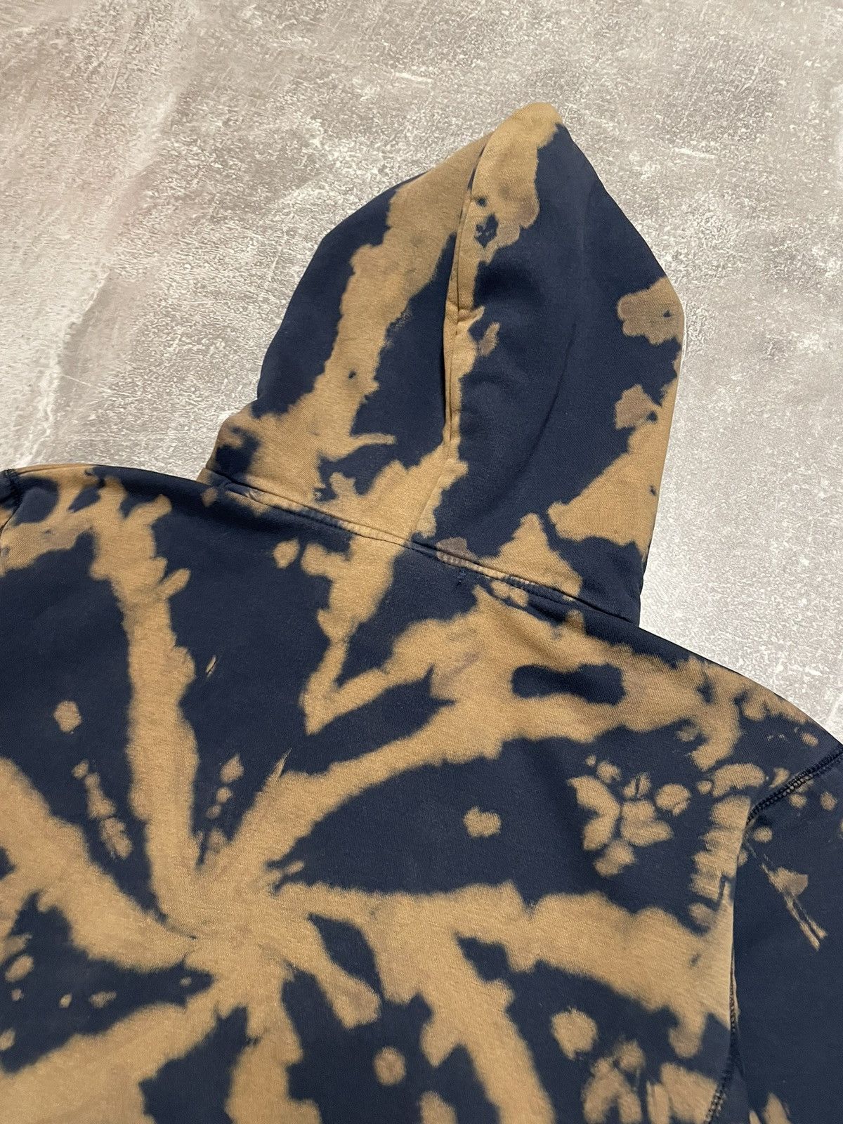 Nike Vintage Nike Swoosh Logo Custom Tie Dye Hoodie Size US M / EU 48-50 / 2 - 23 Thumbnail