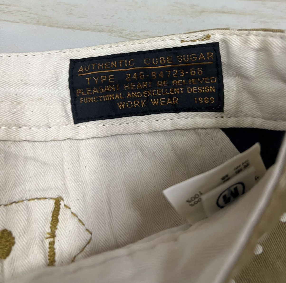Japanese Brand Japanese Brand Cube Sugar Polkadot Cropped Trousers Pant Size US 30 / EU 46 - 7 Thumbnail