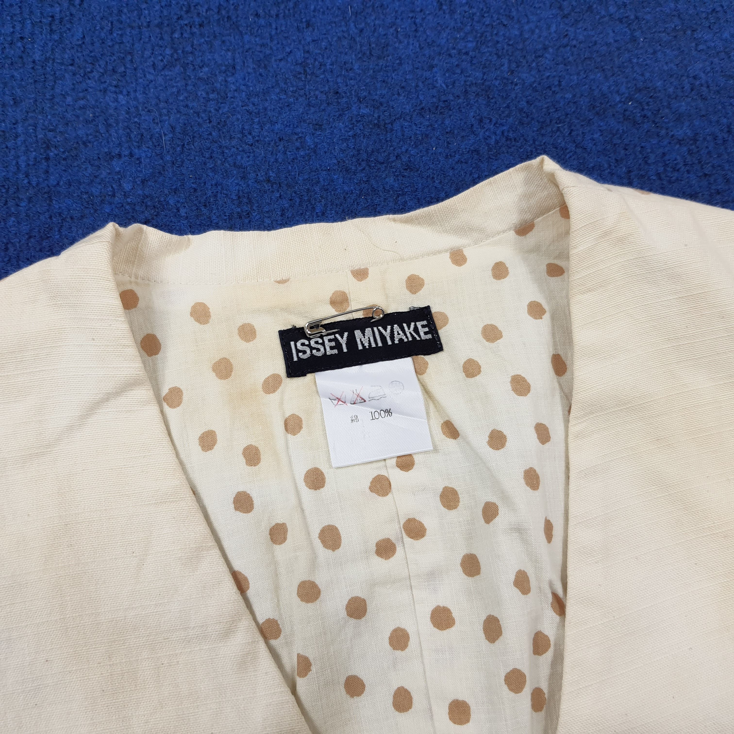 Issey Miyake × Japanese Brand × Vintage Vintage Issey Miyake Japan Designer Brand Polka Dot Vests Size US M / EU 48-50 / 2 - 3 Thumbnail