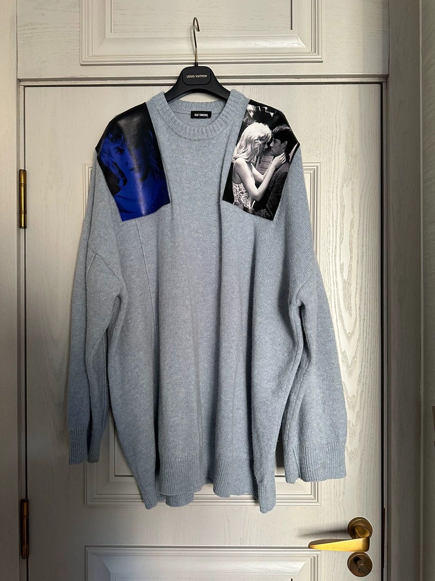 Raf Simons Raf Simons 19FW portrait silhouette patch sweater -DMC Size US S / EU 44-46 / 1 - 1 Thumbnail