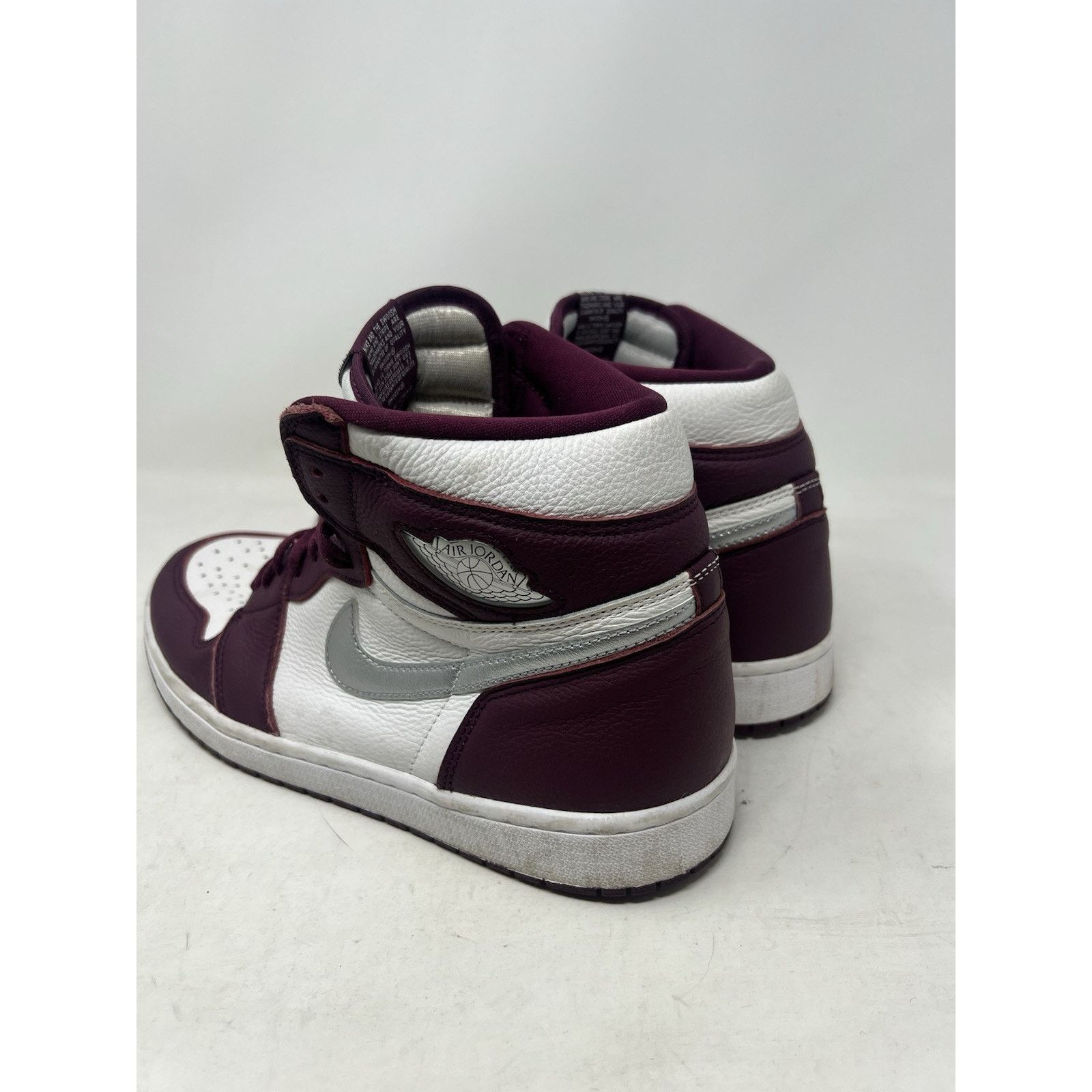 Nike Size 12 - Jordan 1 Retro High OG Bordeaux 555088-611 Size US 12 / EU 45 - 7 Thumbnail