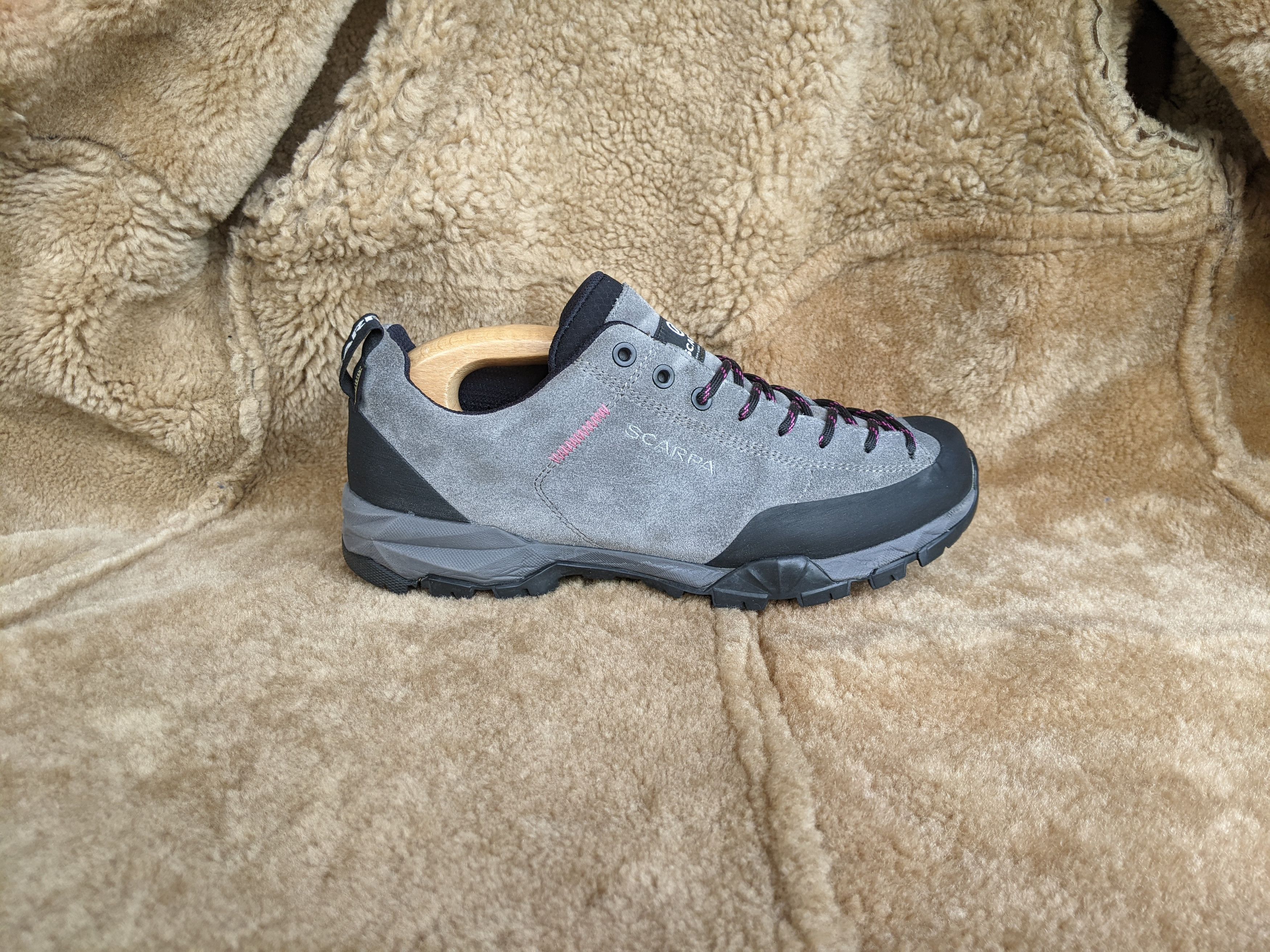 image of Goretex Scarpa Mojito Trail Gtx Gore-Tex Waterproof Shoes Arcteryx in Grey, Women's (Size 8)