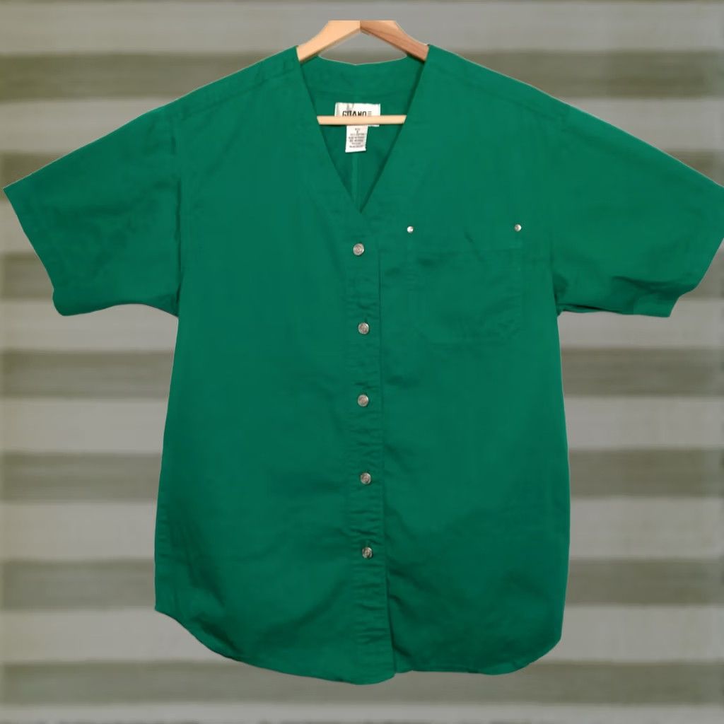 Vintage VINTAGE Gitano Shirt Women Small Kelly Green Twill Button Up V Neck 90s Classic Casual Mens Womens Girls Boys Size S / US 4 / IT 40 - 1 Thumbnail