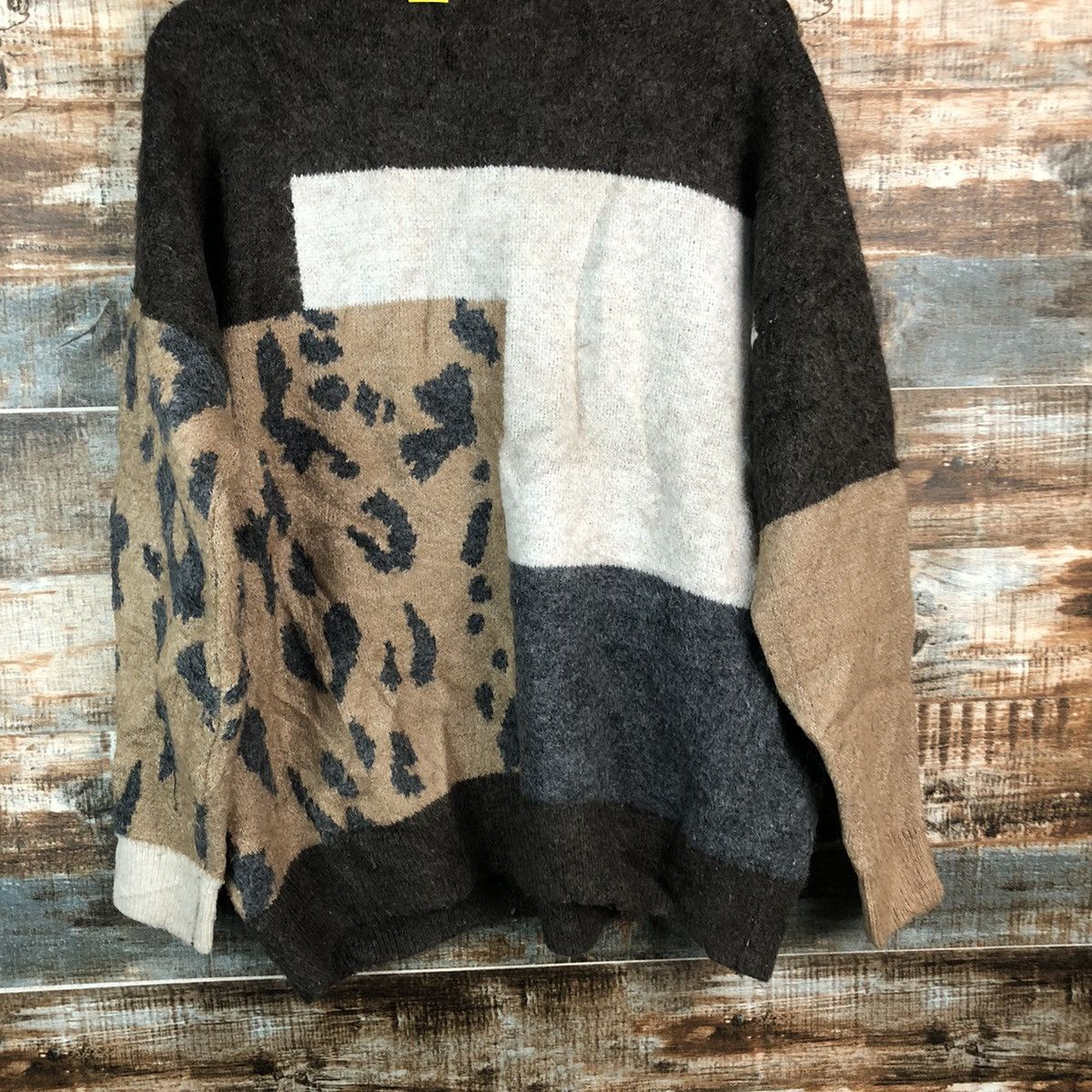 DL Japan patchwork cheetah Brown Knitwear #C656