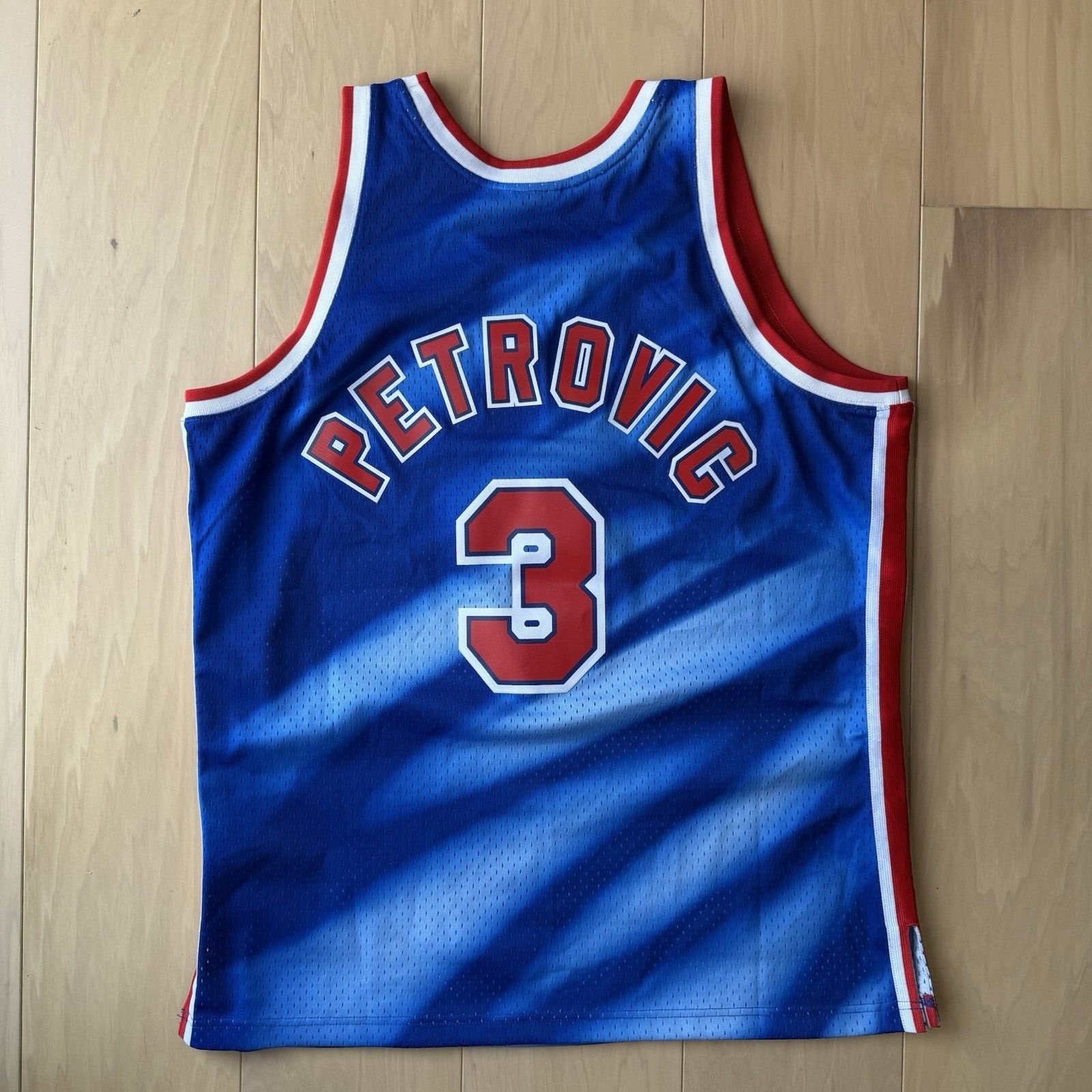 Mitchell & Ness Drazen Petrovic New Jersey Nets Jersey Blue Mitchell & Ness Size US XL / EU 56 / 4 - 7 Thumbnail