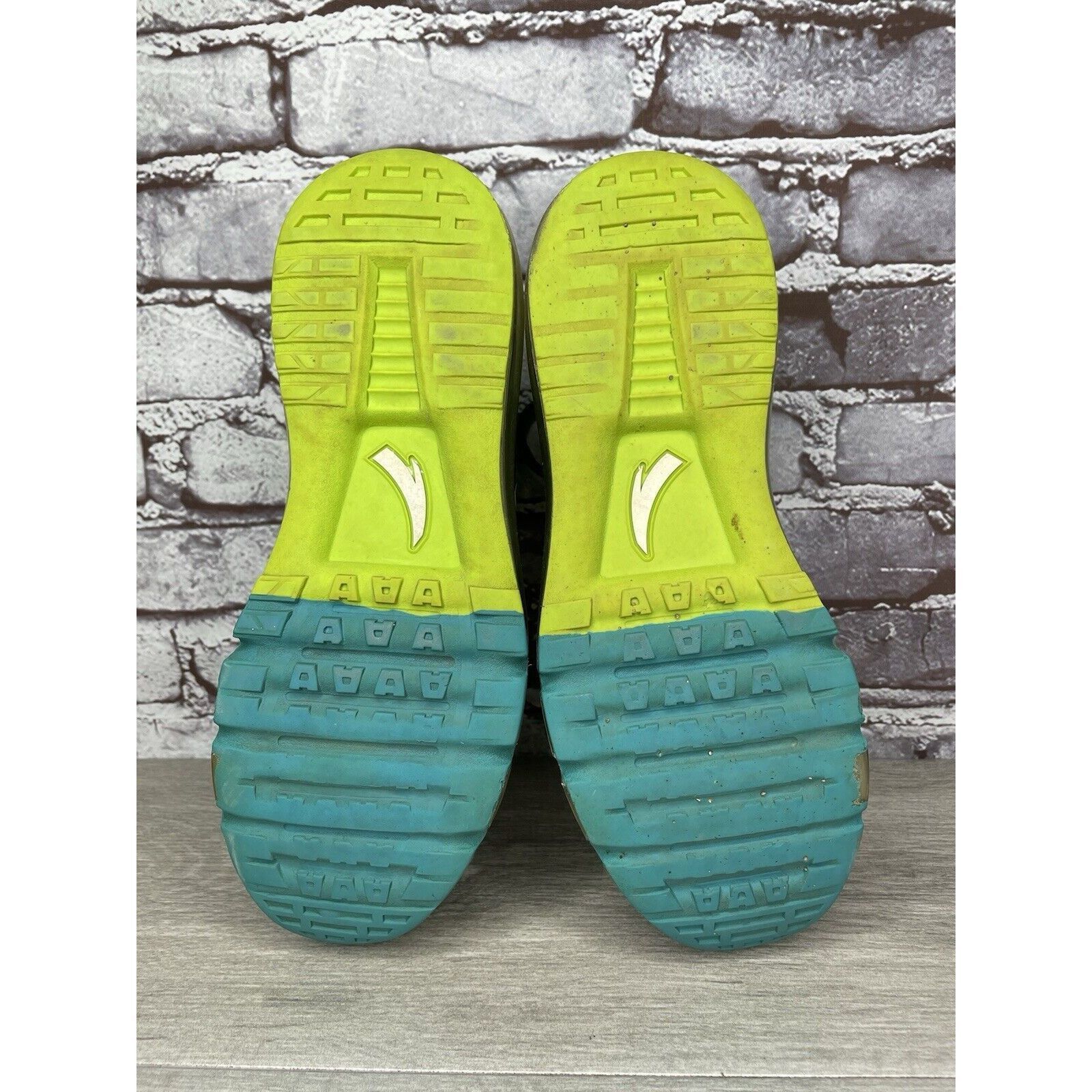Other Anta Green Blue Synthetic Lace Up Gym Basketball Shoes Men’s Size US 9 / EU 42 - 14 Thumbnail