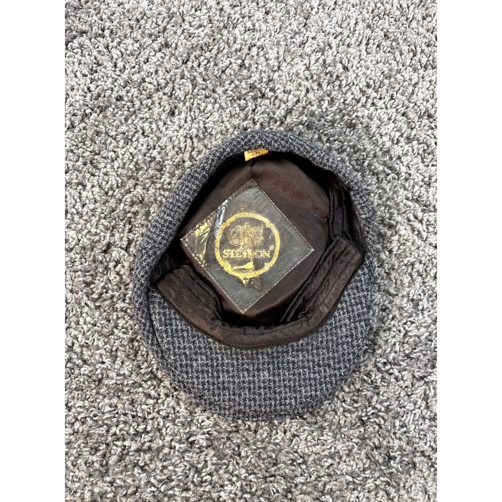 Stetson VINTAGE Stetson Wool Newsboy Hat Mens 7-7 1/2 Cabby Cap Gray Herringbone 90s Black Wool Newsboy Cap Mens Size ONE SIZE - 4 Thumbnail