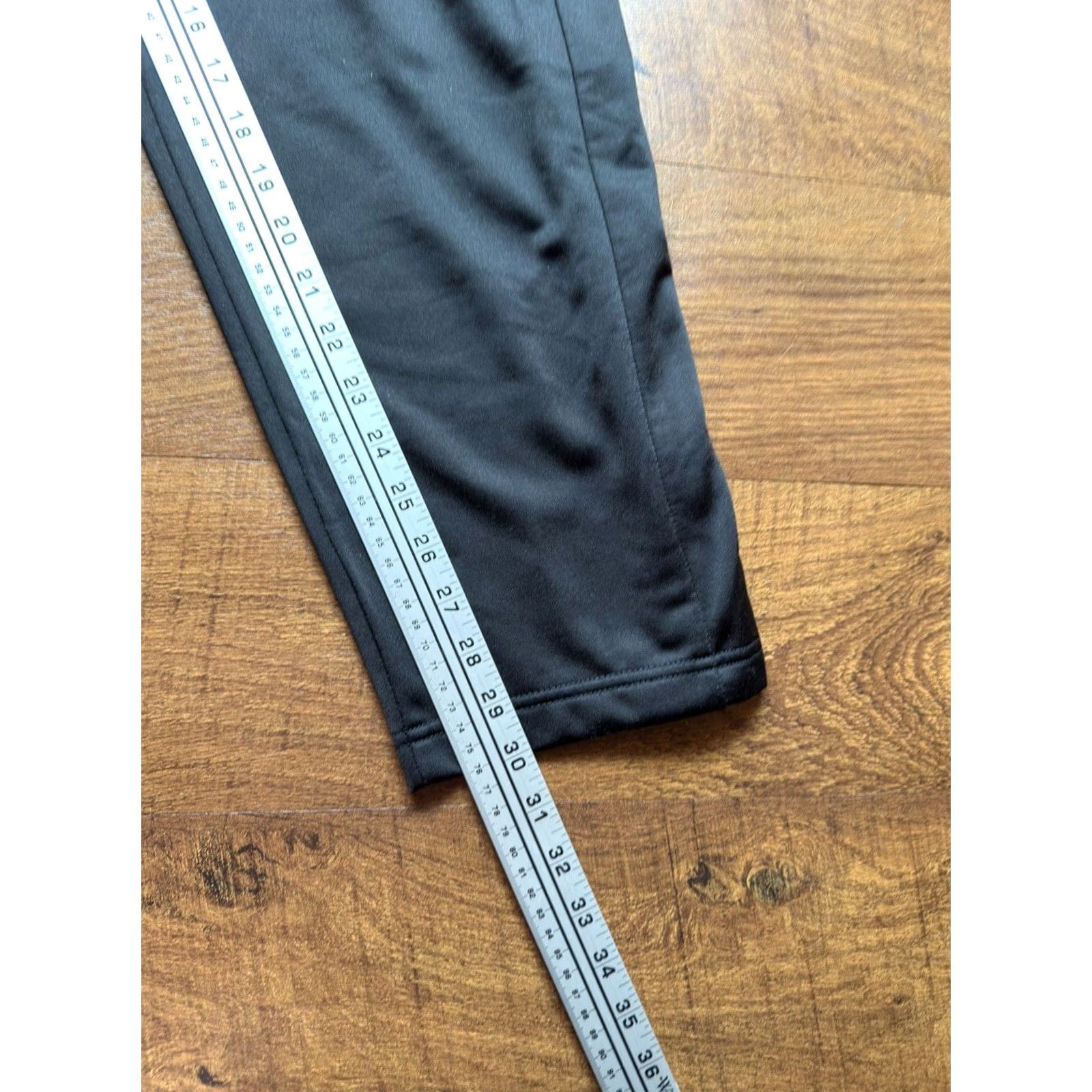 Adidas VINTAGE Adidas Track Pants Mens M 30 Inseam Black Green Tear Away Pockets Elastic Waist 90s Size US 31 - 8 Thumbnail