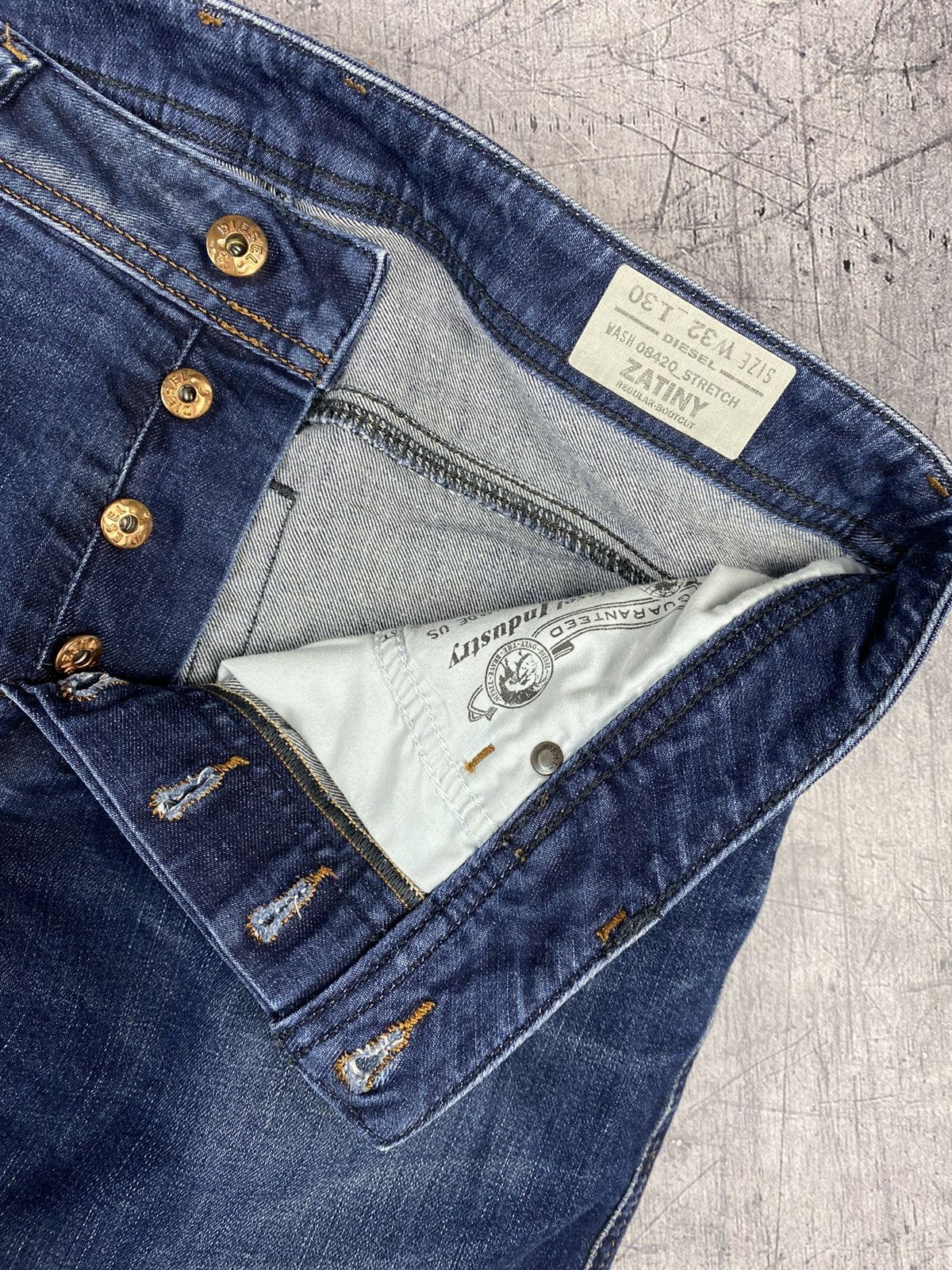 Diesel × Jean × Vintage Mens Vintage Diesel Jeans Denim Pants Size 32 Size US 32 / EU 48 - 7 Thumbnail