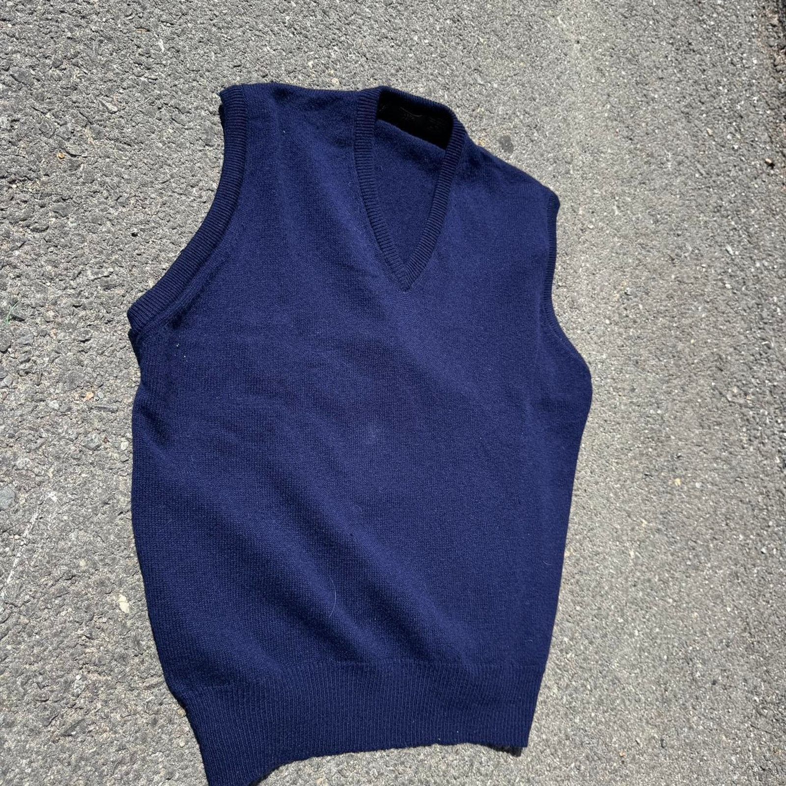 Club Room Vintage Club Room Lambswool Sweater Vest – Size Medium Size US M / EU 48-50 / 2 - 2 Thumbnail