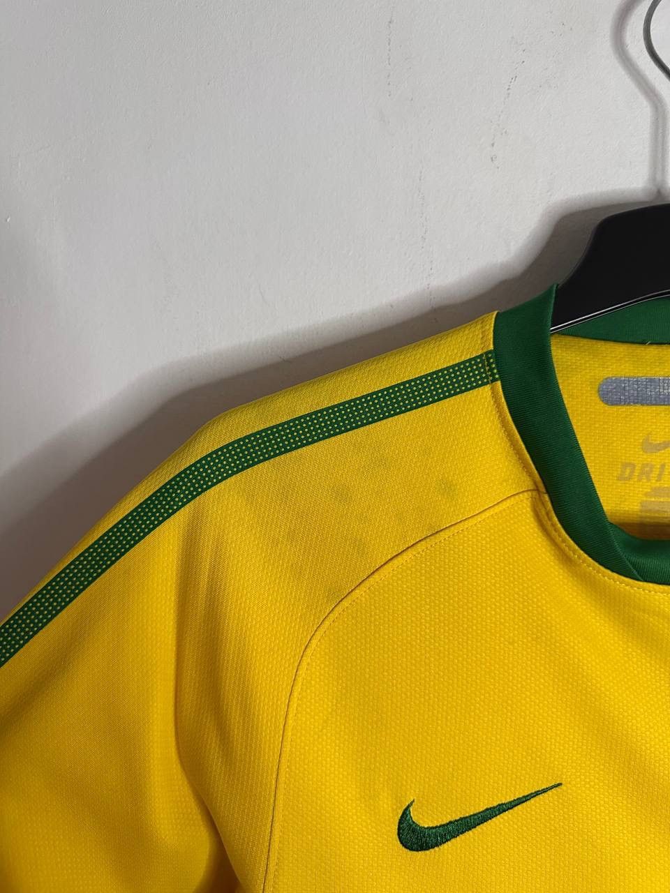 Nike Nike Brazil Home Jersey 2006 #9 Ronaldo Dri-FIT Yellow S Size US S / EU 44-46 / 1 - 8 Thumbnail