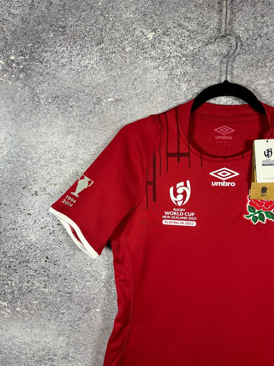 Umbro NWT England Rugby Jersey Women's UK12 Umbro ALT World Cup Size US S / EU 44-46 / 1 - 4 Thumbnail