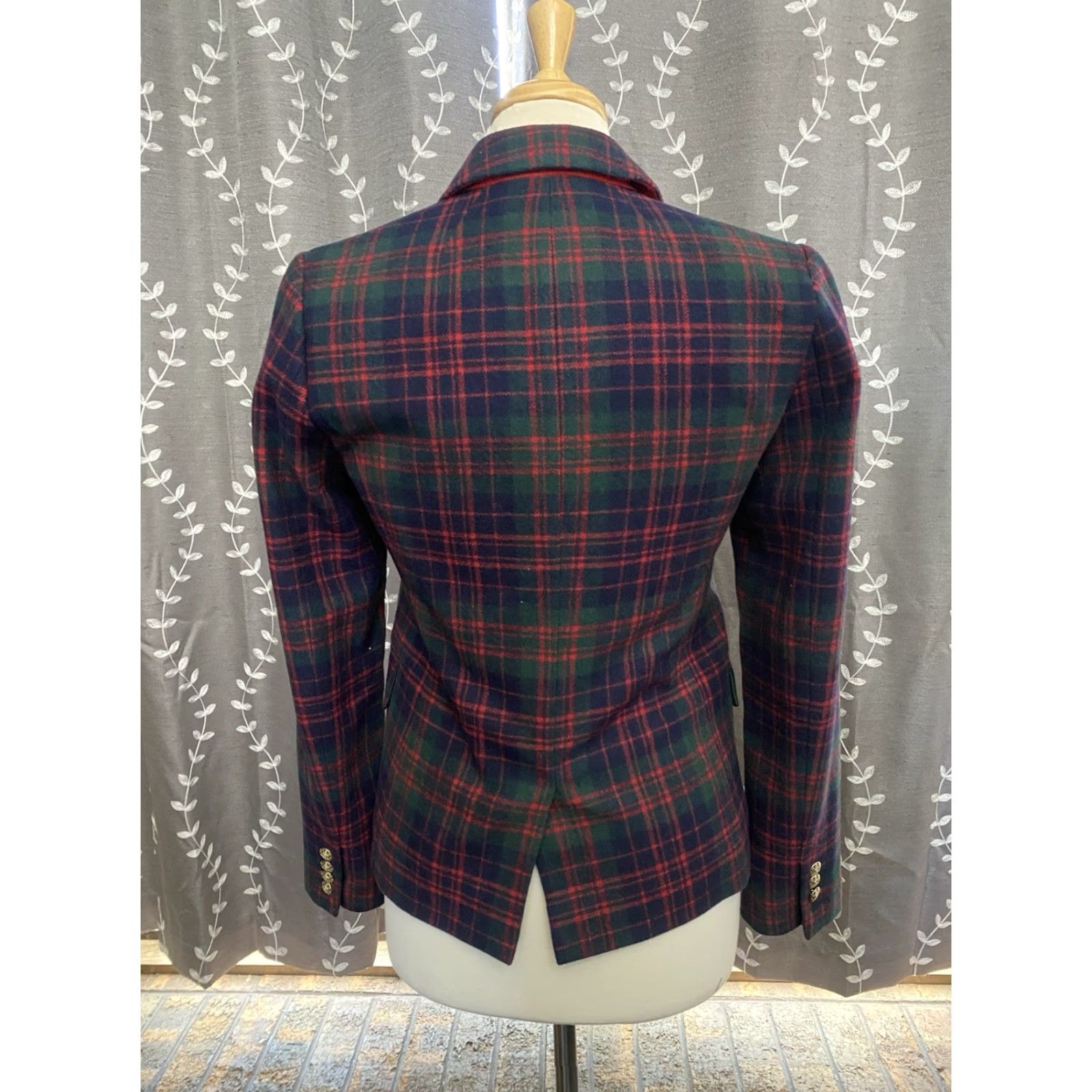 J.Crew VINTAGE J.CREW Blazer Jacket Plaid Wool Blend Red Green Size 0 Notch Lapel Womens Size XS / US 0-2 / IT 36-38 - 3 Thumbnail