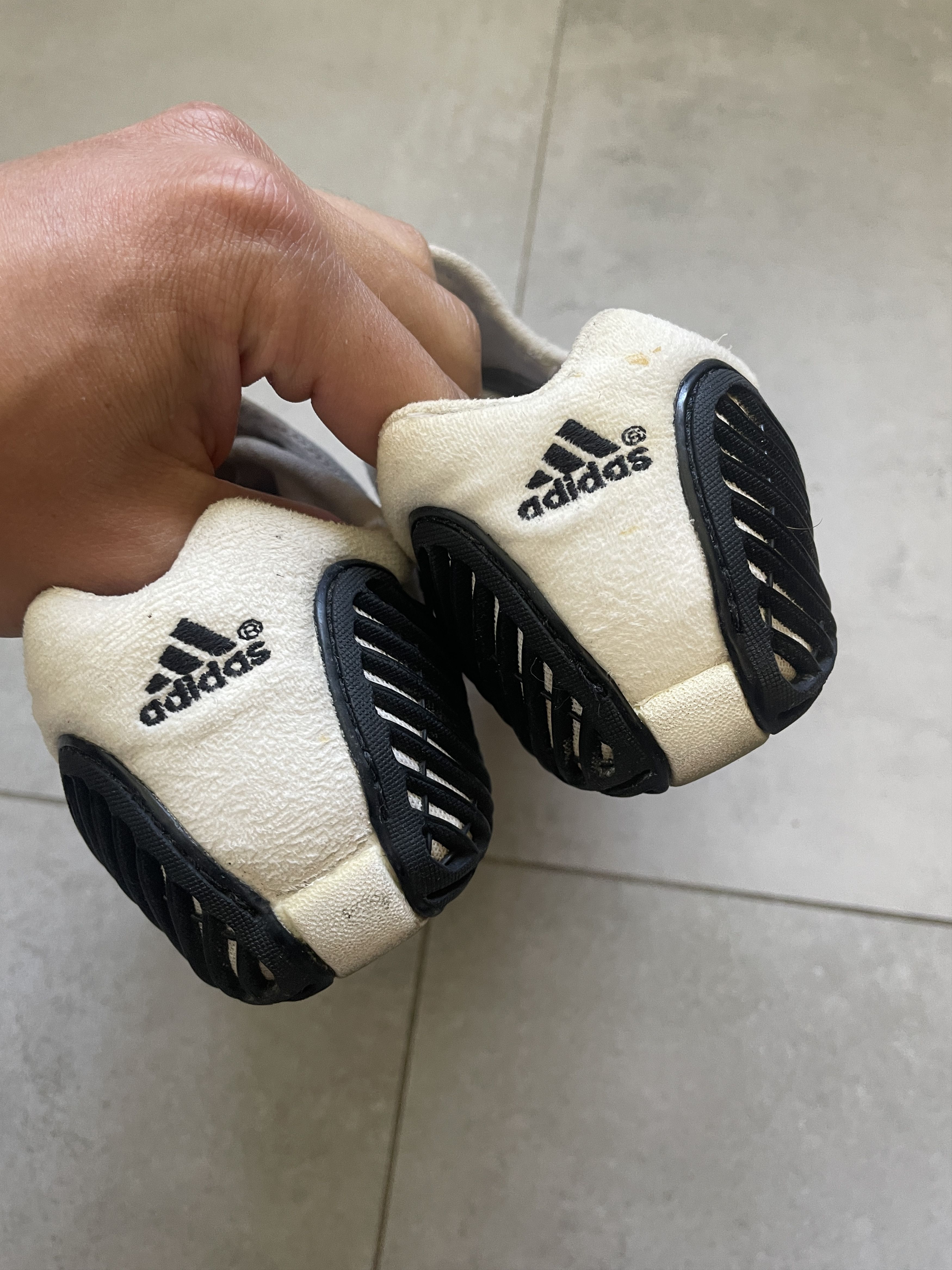 Adidas ADIDAS MEI SLIP ON AVANT GARDE SNEAKERS Size US 6.5 / EU 39-40 - 7 Thumbnail