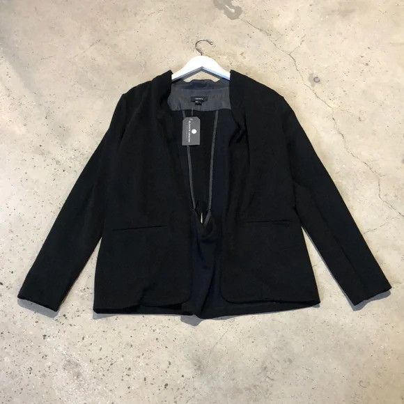 image of Twenty Kennedy Black Open Back Blazer, Women's (Size Large)