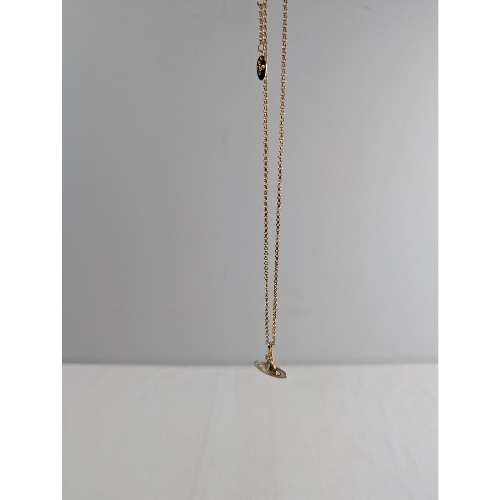 Vivienne Westwood o1rshd1 Size: OS / unisex Gold Cristal Orb Pendant Necklace Size ONE SIZE - 11 Thumbnail