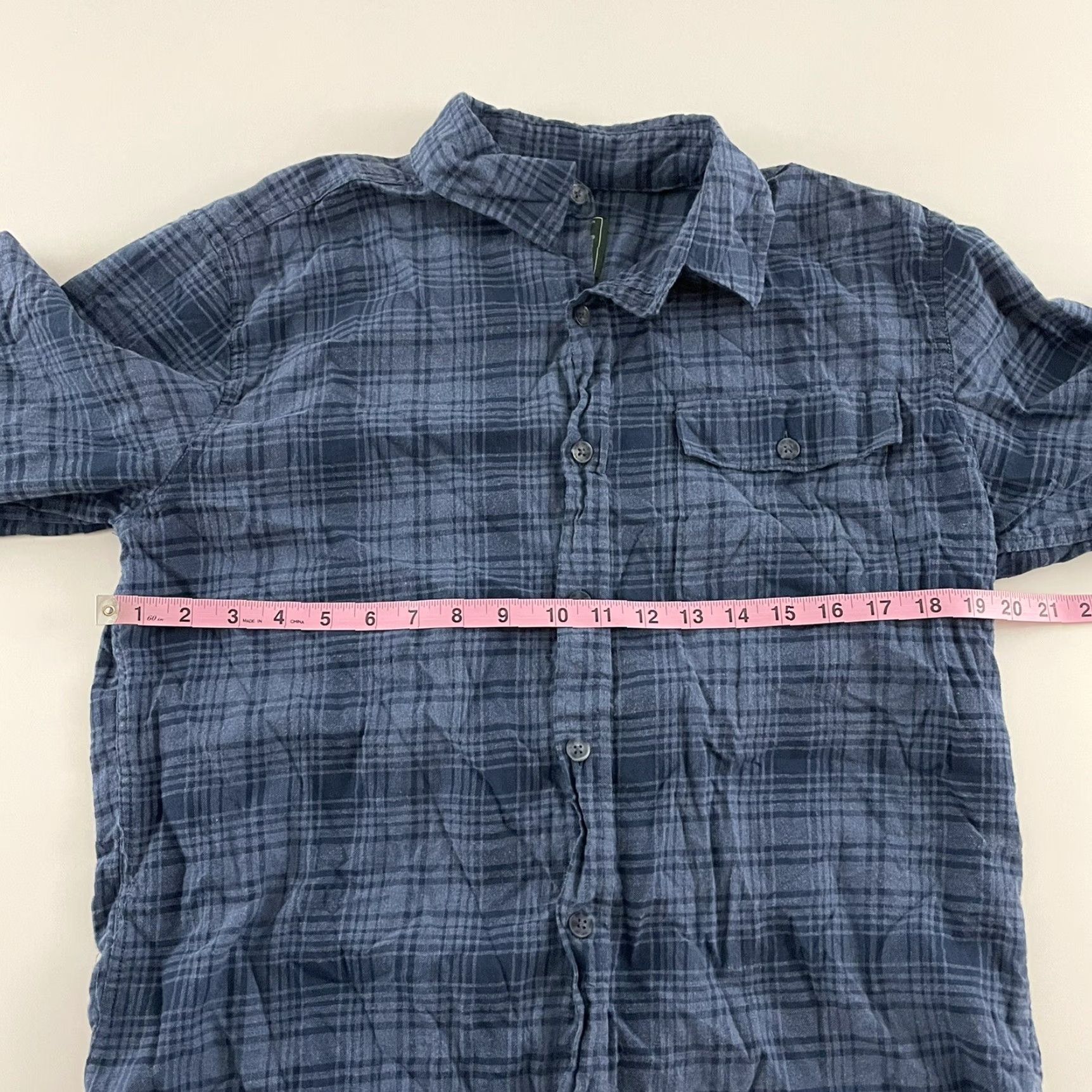 Vintage Woolrich Men Blue Button-Up Long Sleeve Shirt Modern Fit M Size Medium Blue Shirt Mens Woolrich Modern Fit Long Sleeve Button Front Shirt Mens M Blue Size US M / EU 48-50 / 2 - 4 Thumbnail