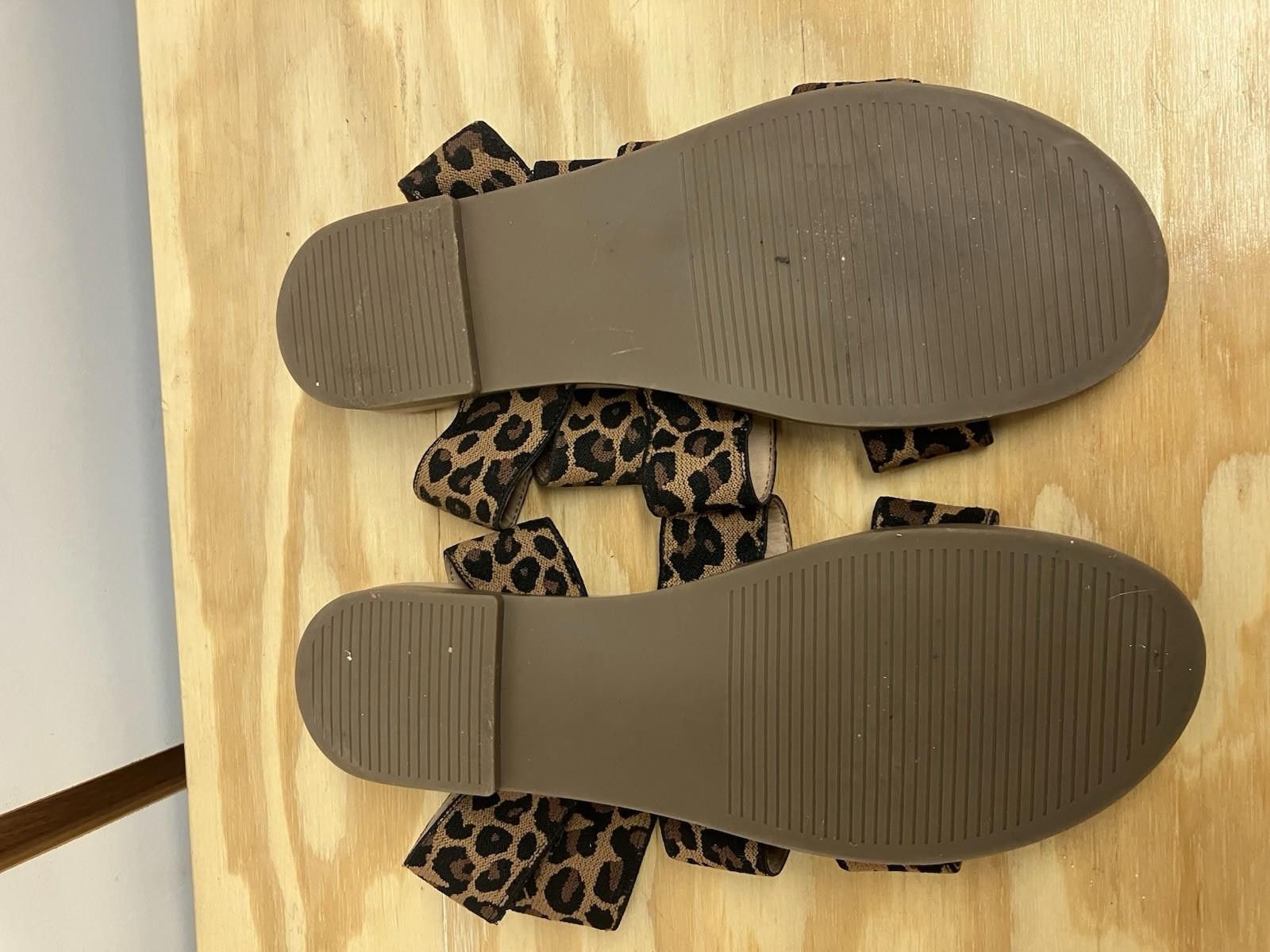 Steve Madden Steve Madden Cheetah print sandals size 8.5 Size US 8.5 / IT 38.5 - 5 Thumbnail