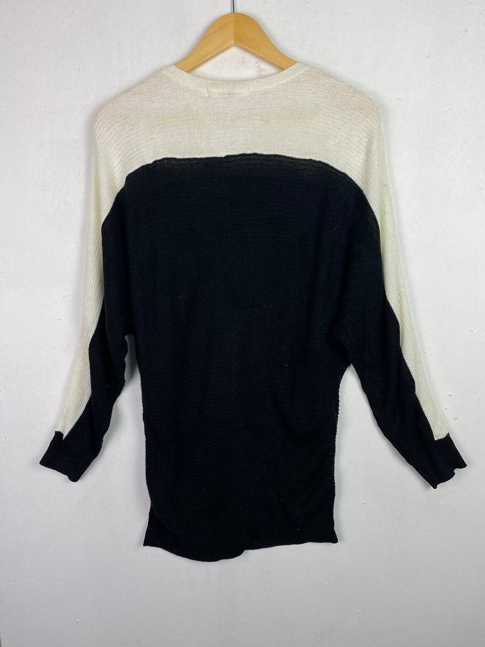 Japanese Brand vintage azul japanese brands knitwear nice design Size S / US 4 / IT 40 - 6 Thumbnail
