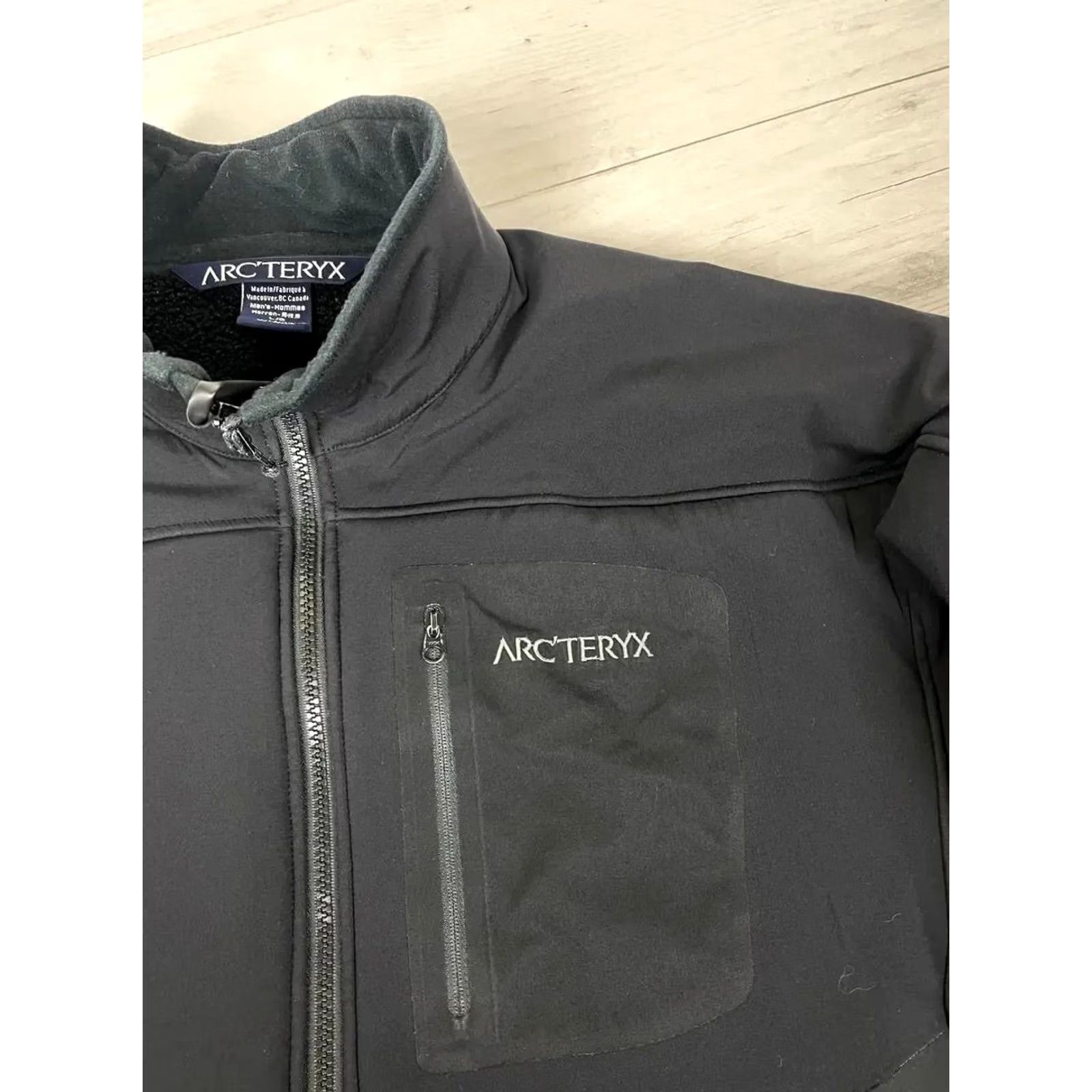 Arc'teryx VINTAGE Arc’teryx Easyrider Soft Shell Jacket Outdoor 90s Black L Men Size US L / EU 52-54 / 3 - 6 Thumbnail