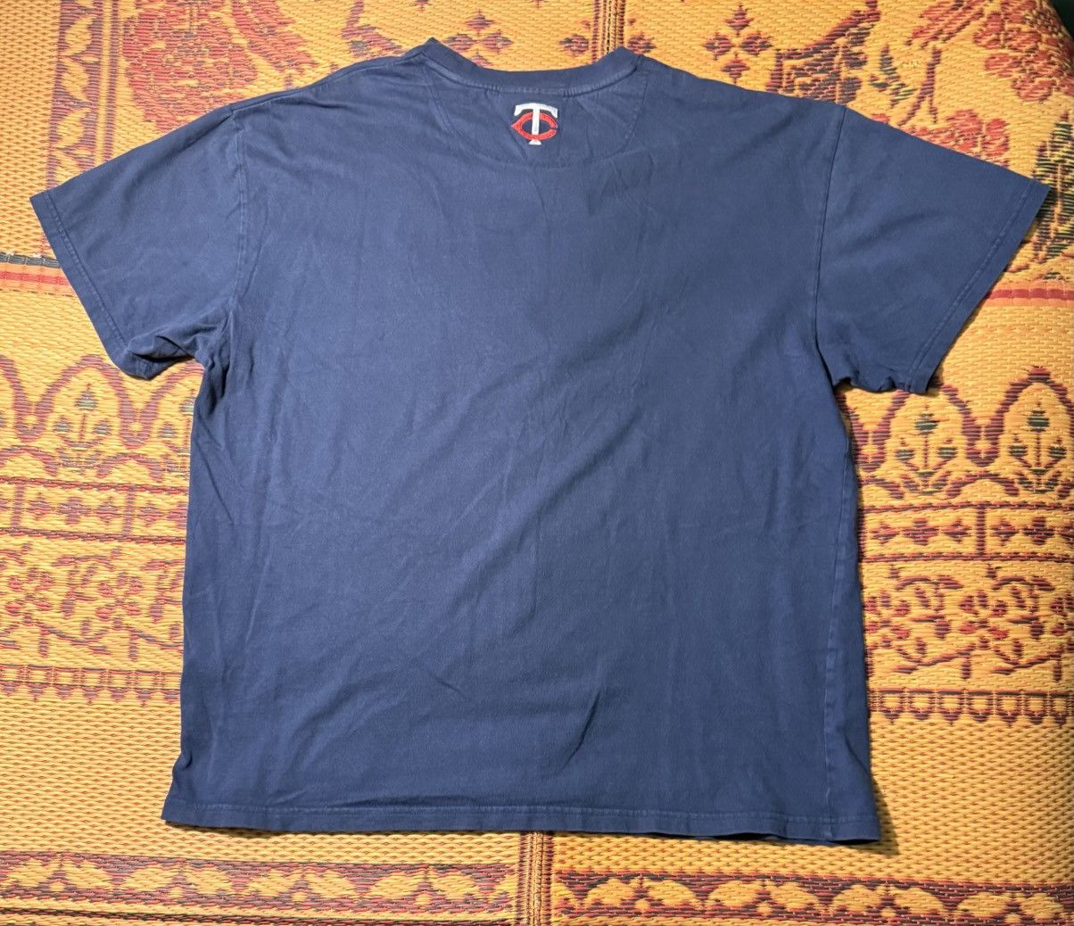 Nike Vintage Nike Minnesota Twins Embroidered T Shirt Size US XL / EU 56 / 4 - 5 Thumbnail