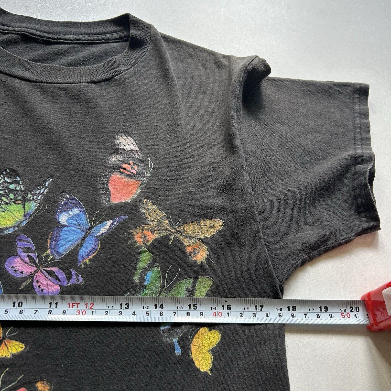 Vintage Vintage 90s Butterfly Nature Art T Shirt Small Faded Black Size US S / EU 44-46 / 1 - 4 Thumbnail