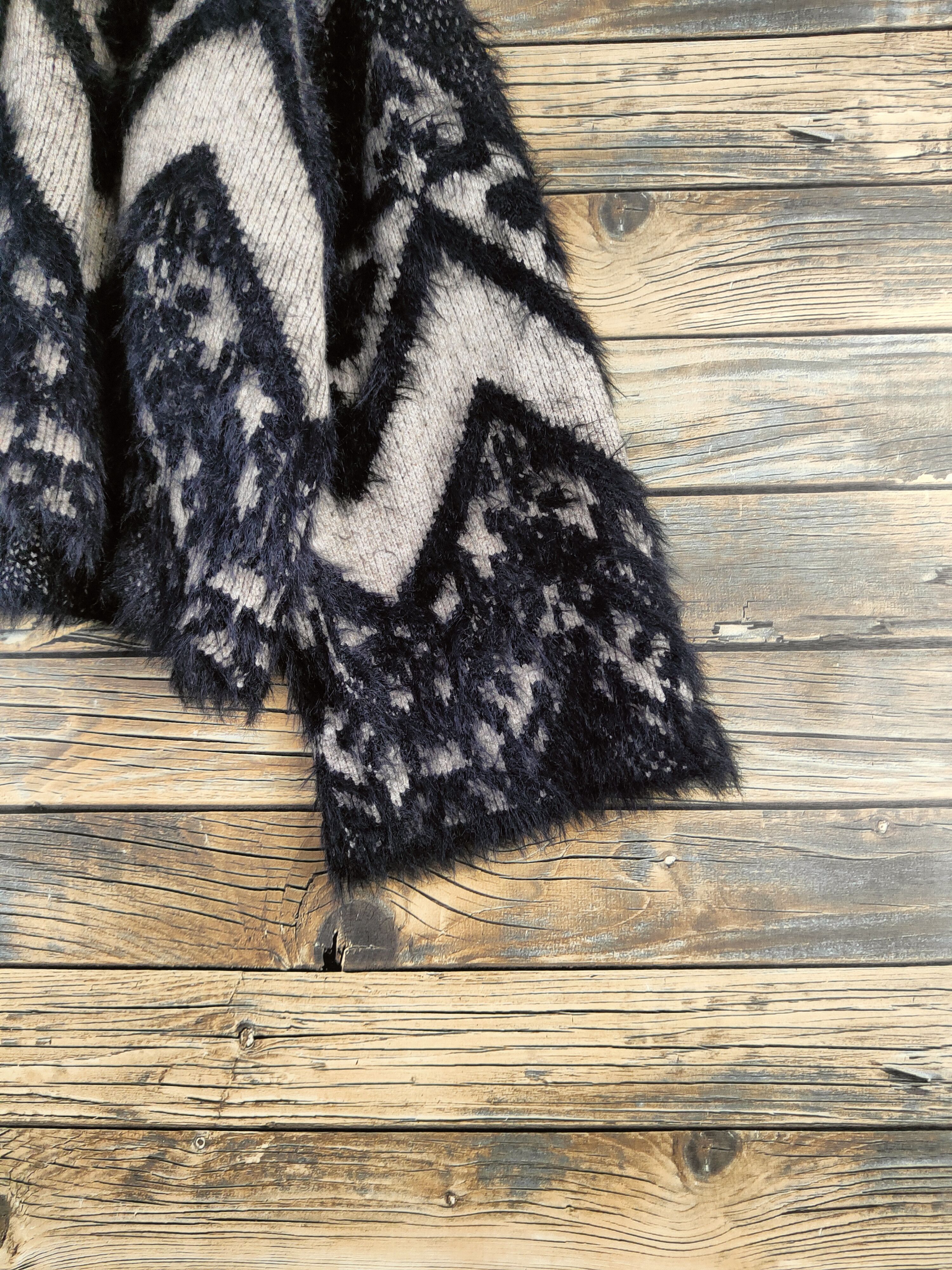Japanese Brand DL Sevi Studio Black shaggy Fur Mohair Knitwear #46-1006 Size L / US 10 / IT 46 - 6 Thumbnail