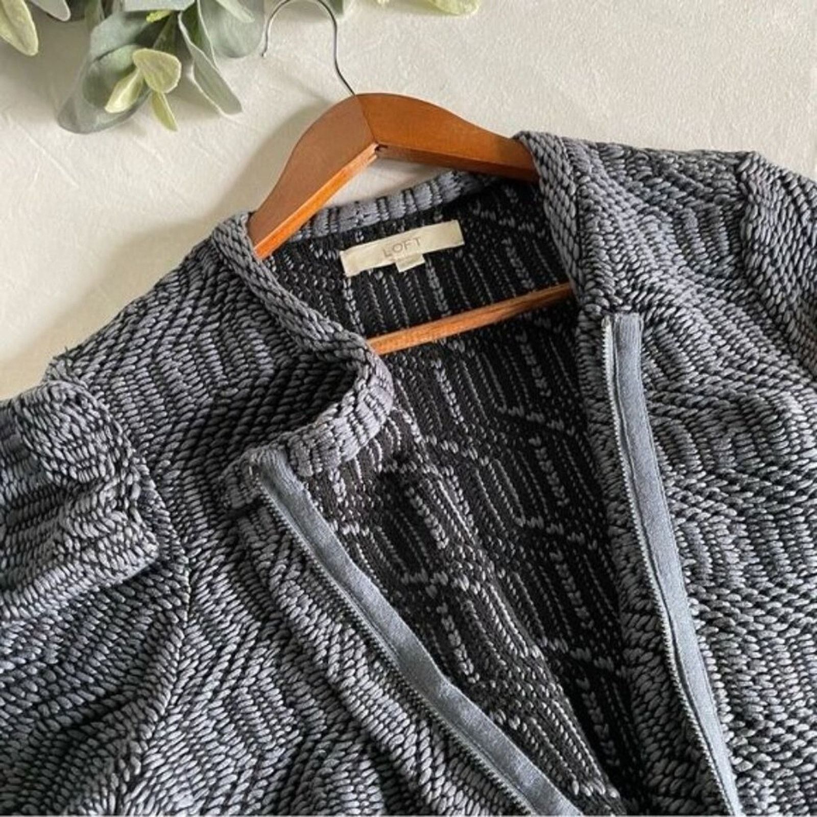 Loft Ann Taylor Loft Blazer Medium Maze Chunky Knit Zipper Gray Size M / US 6-8 / IT 42-44 - 5 Thumbnail