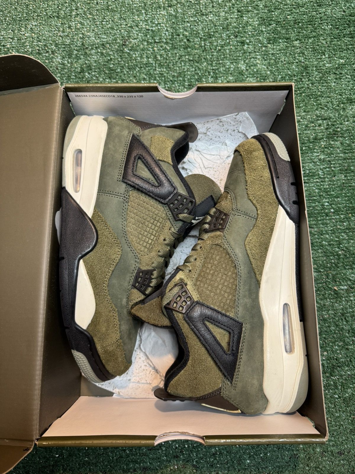 Jordan Brand Jordan Retro 4 Olive Green Size 9 Size US 9 / EU 42 - 11 Thumbnail