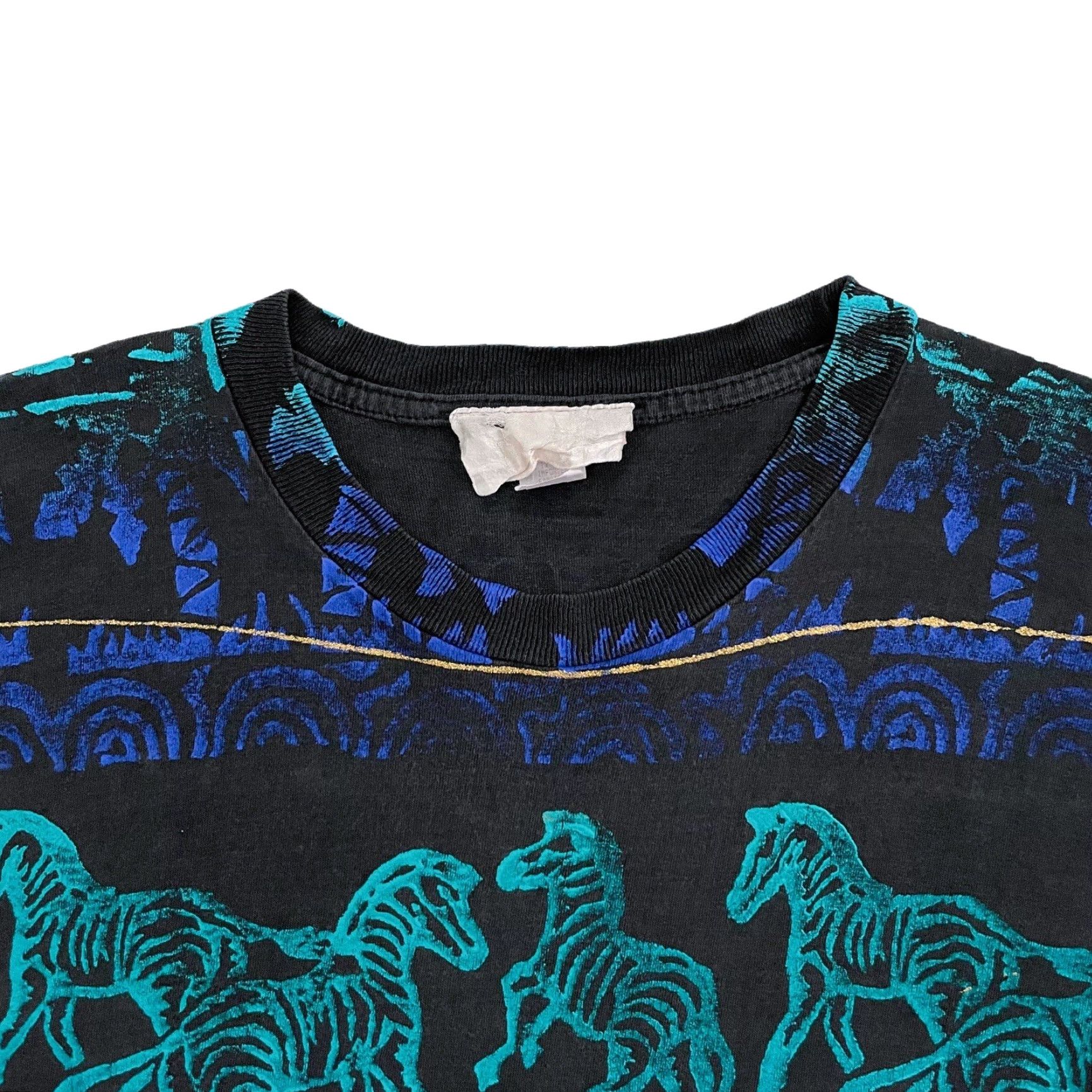 Vintage VINTAGE 90s Zebra All Over Print Shirt Men XL Black T-Shirt, 90s, Mens, XL, Vintage, Zebra, All Over Print, Shirt, Men, 90s, Black, XL Size US XL / EU 56 / 4 - 3 Thumbnail